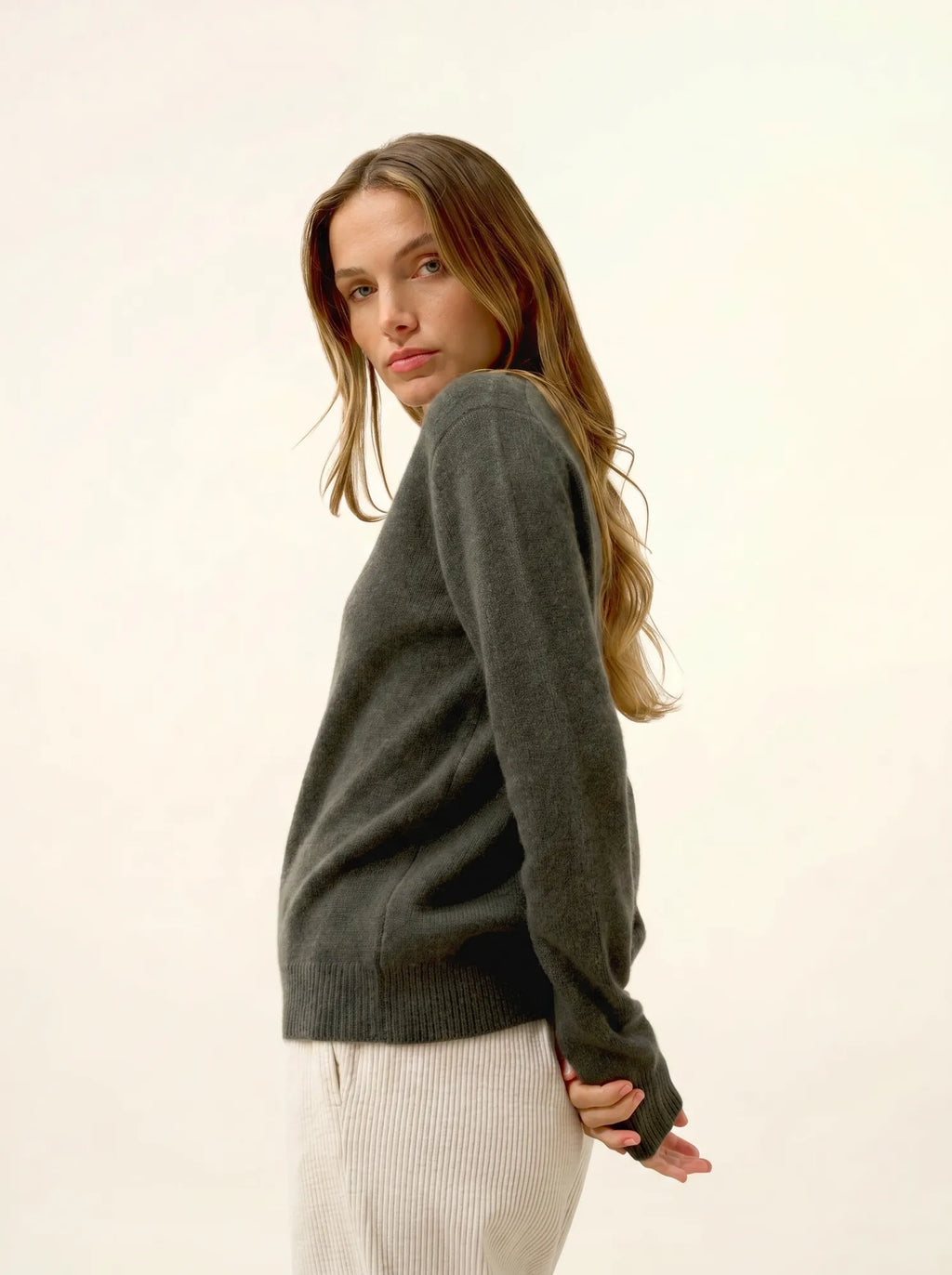 LEXINI pullover rundhalsausschnitt 4-fädig khaki meliert