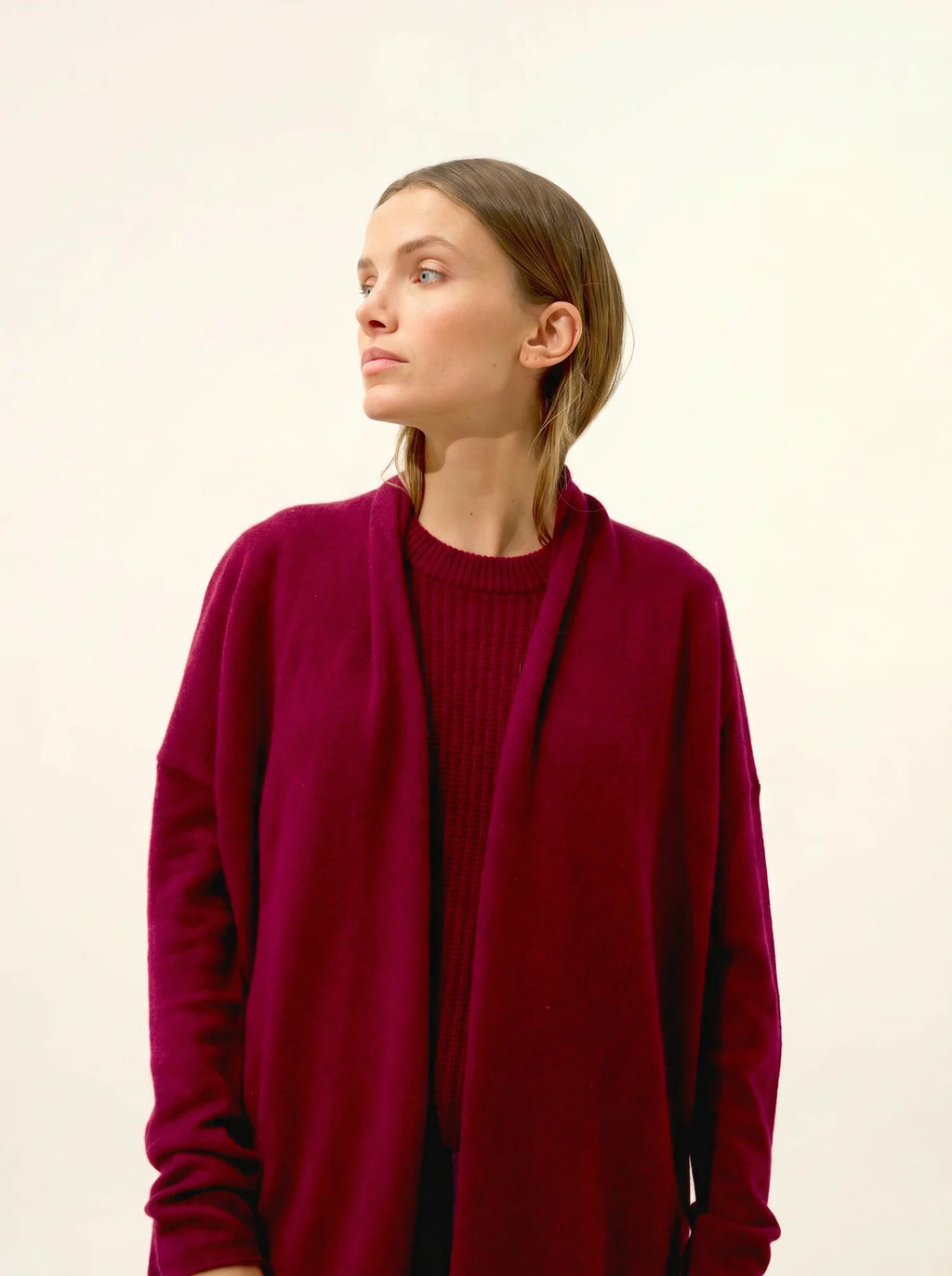 MADDIE jacke lang offen schalkragen bordeaux