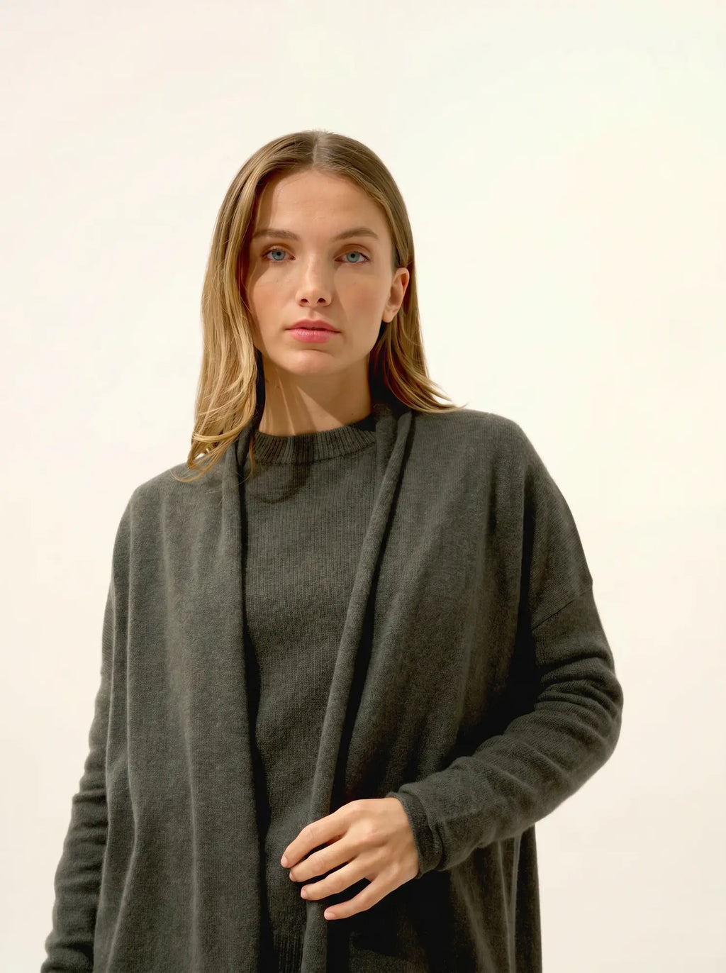 MADDIE jacke lang offen schalkragen khaki meliert