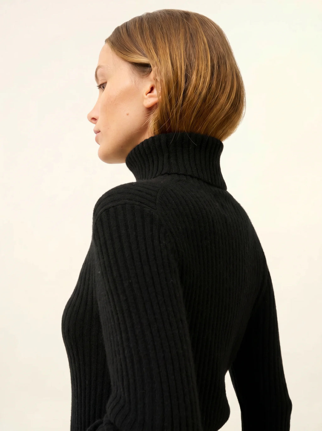 MIRAYA pullover rollkragen schwarz