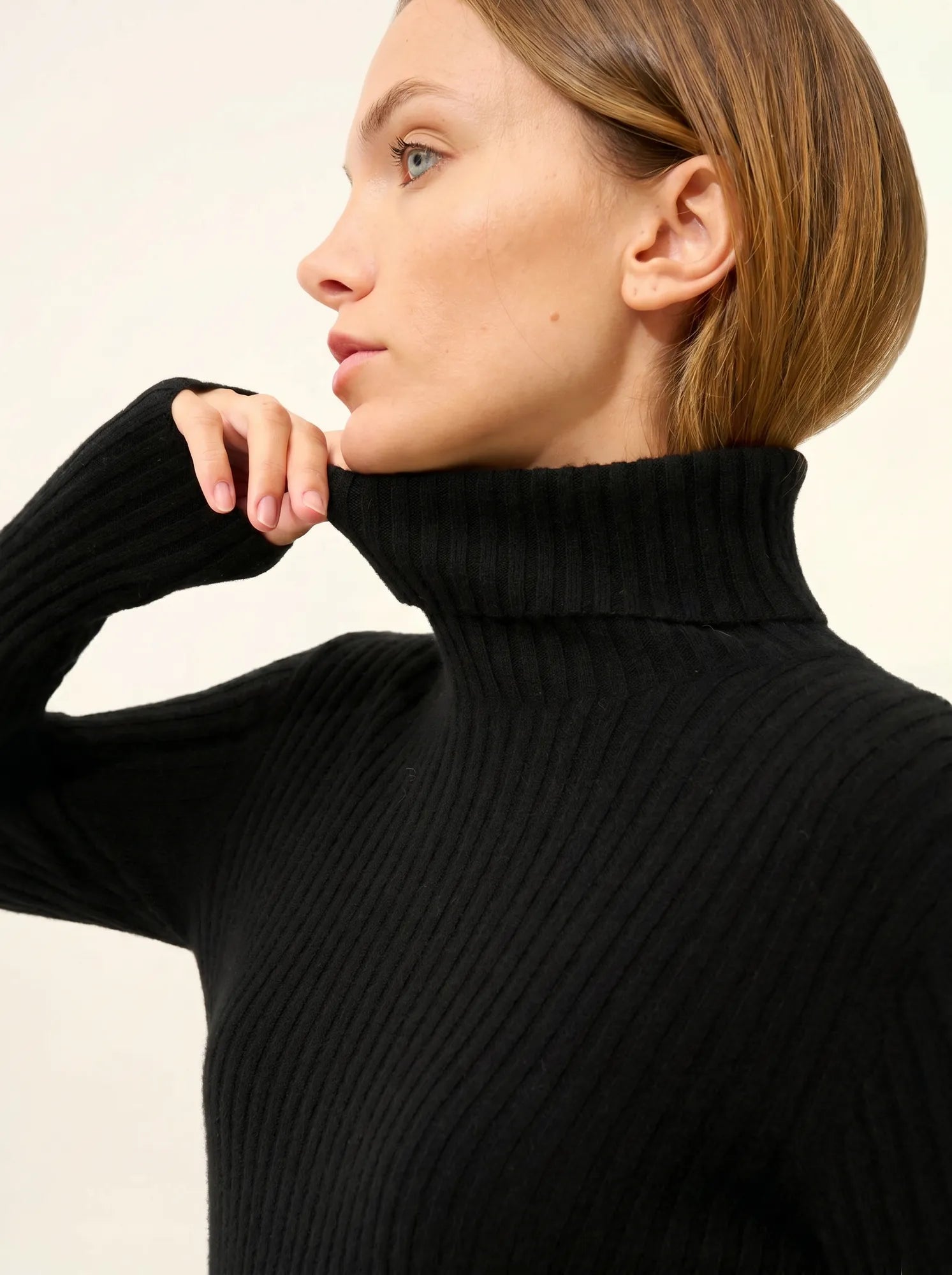 MIRAYA pullover rollkragen schwarz