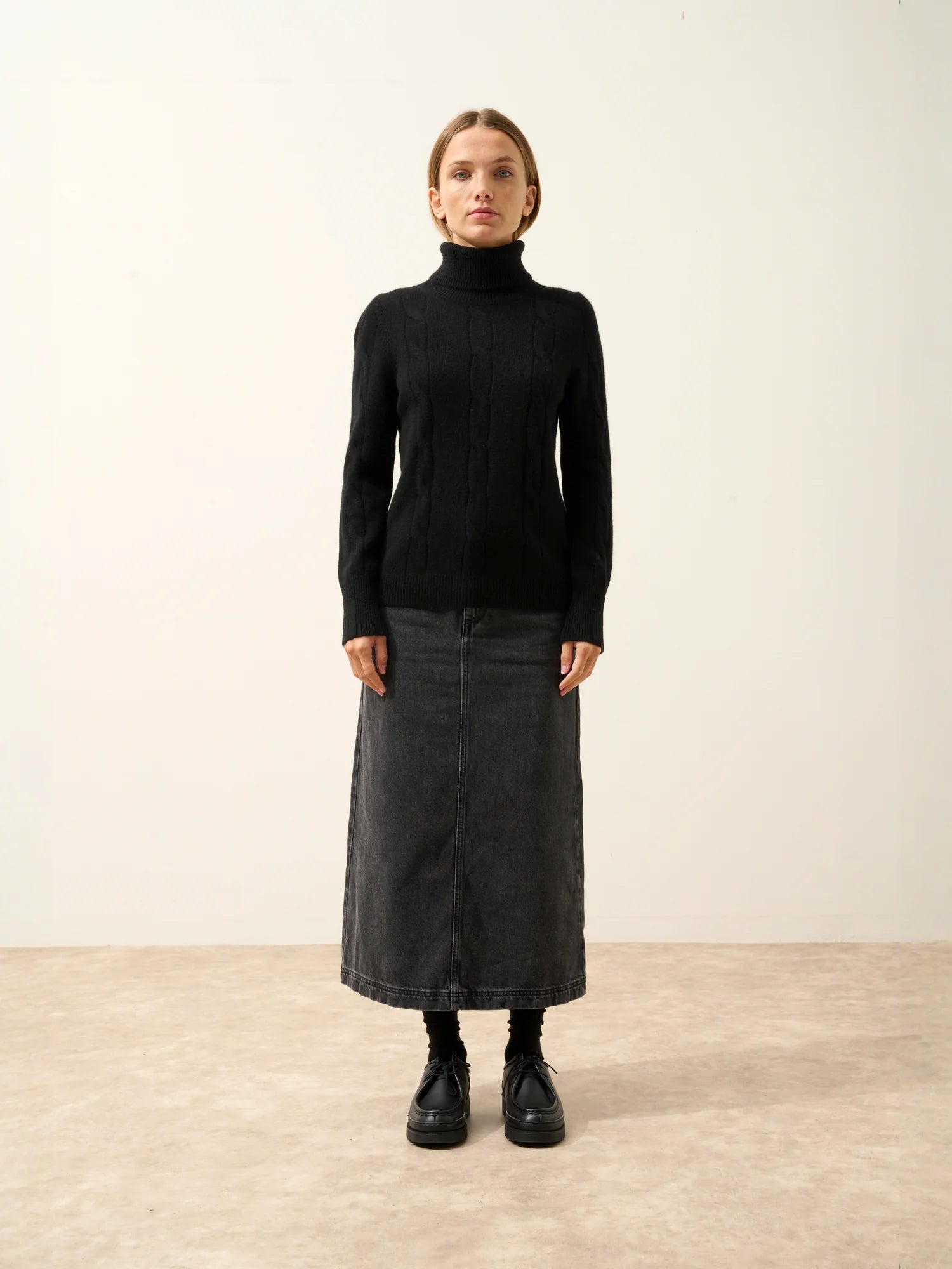 ESTELLE pullover rollkragen 4-fädig schwarz