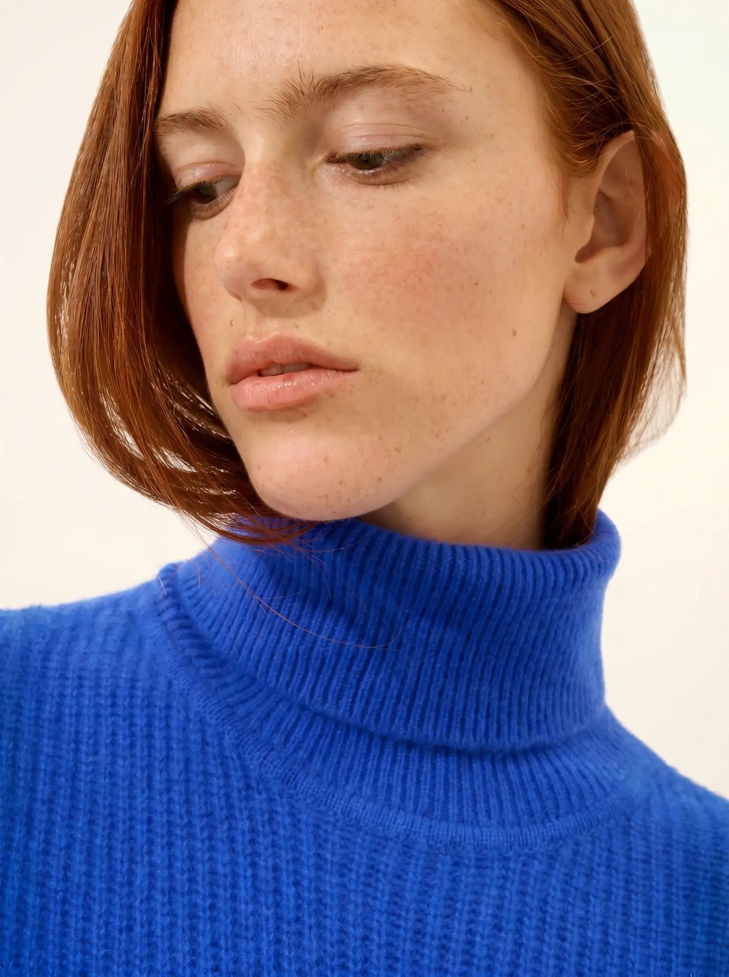 ISOLDE pullover rollkragen 4-fädig blau persan