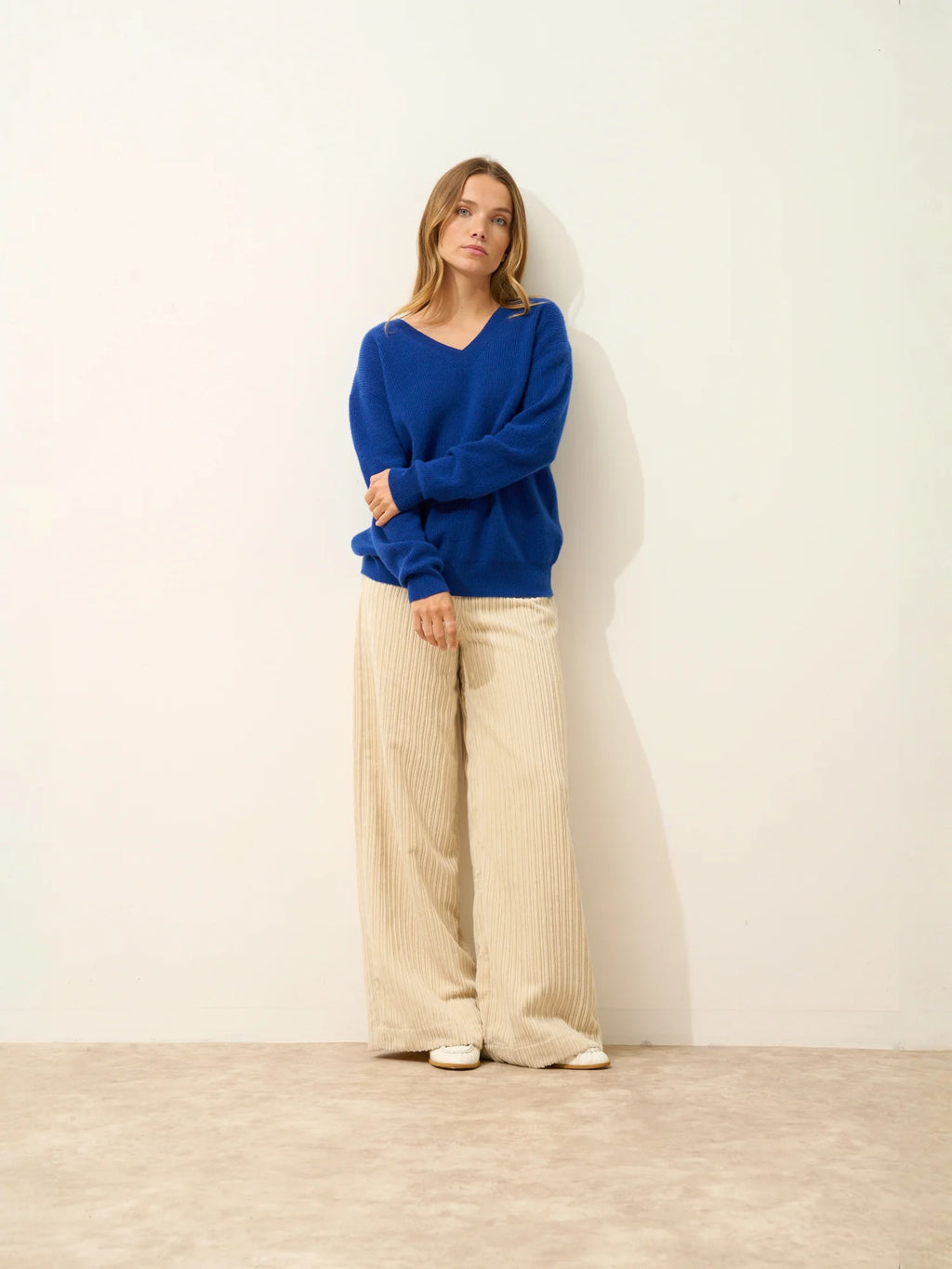 ALENIA pullover v-ausschnitt ultramarin