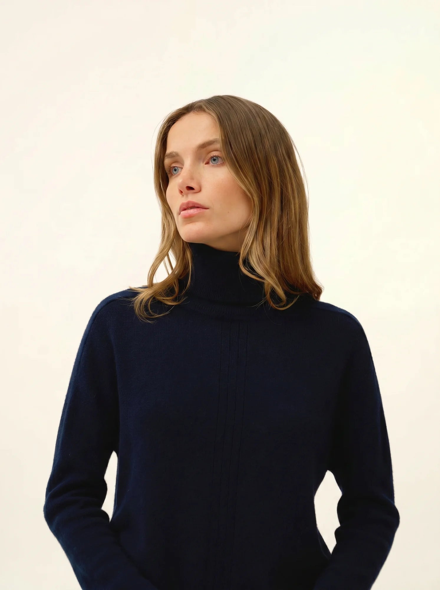 ORIANNE pullover rollkragen marineblau
