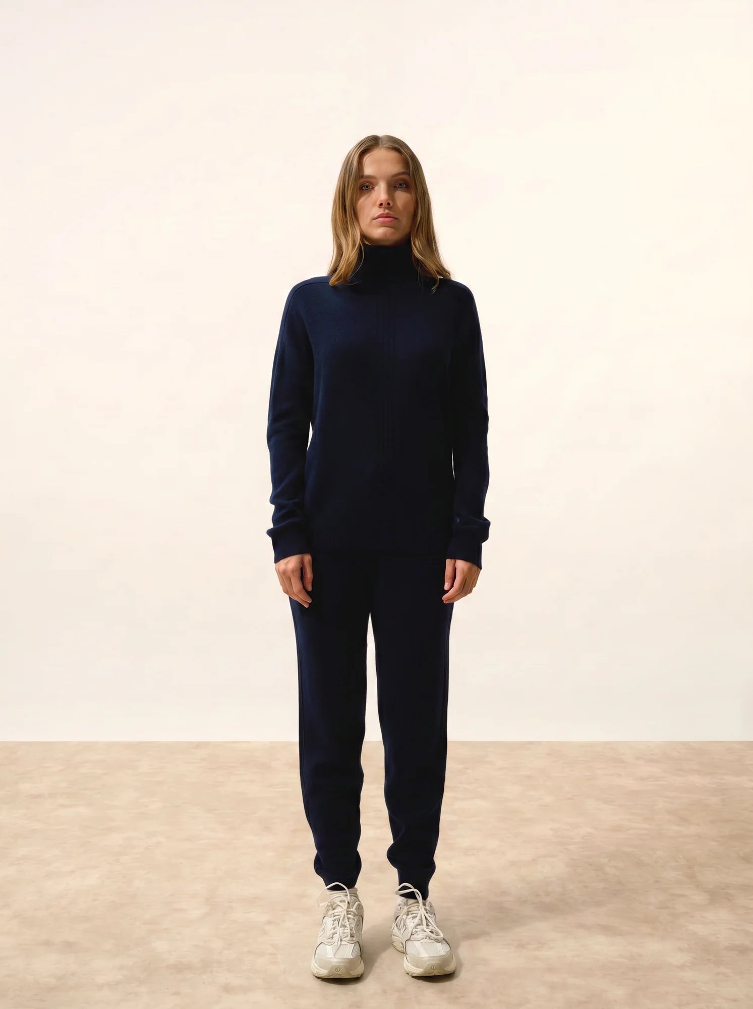 ORIANNE pullover rollkragen marineblau