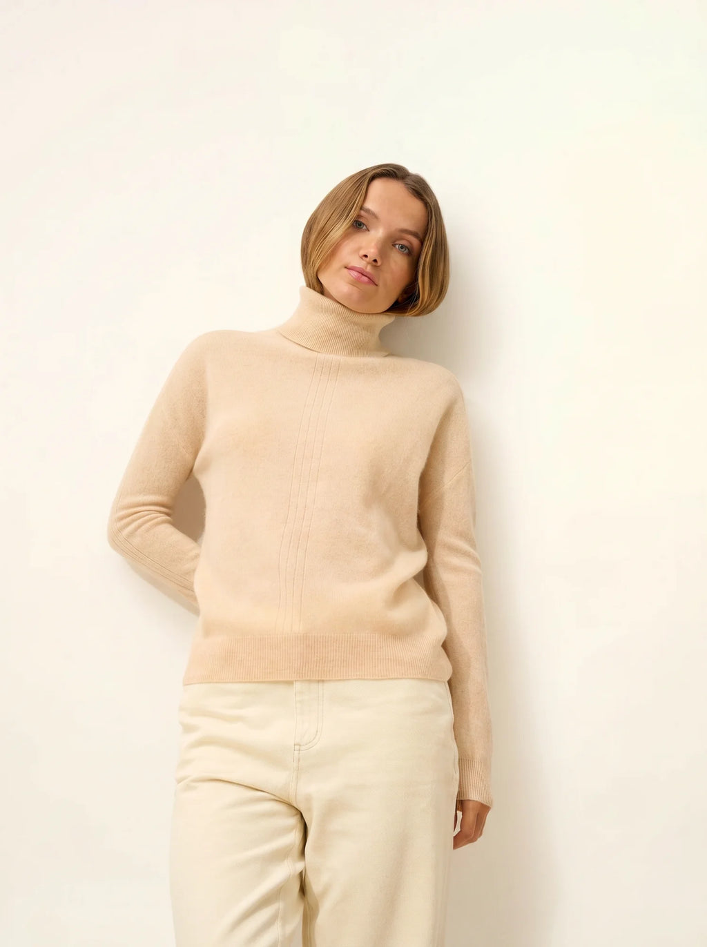 ORIANNE pullover rollkragen sand