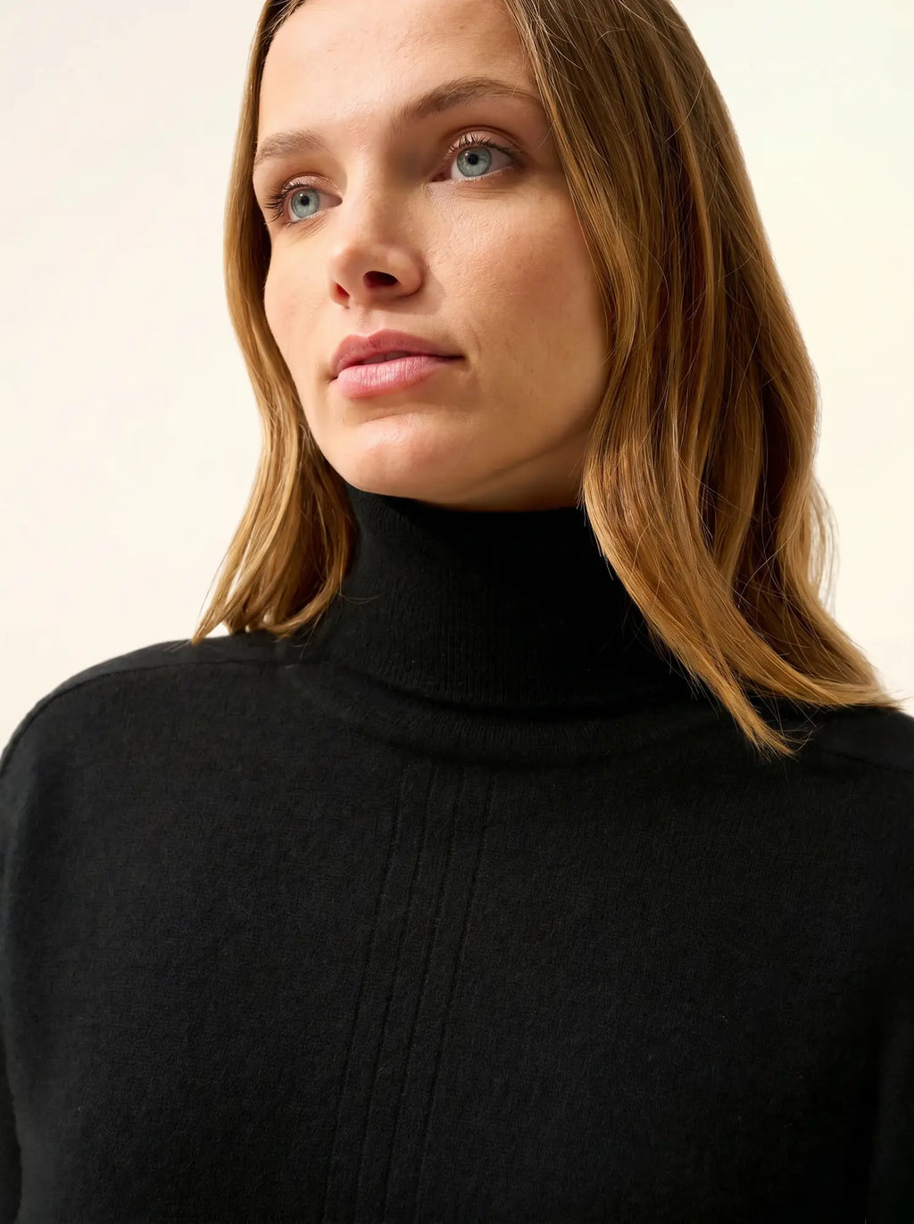 ORIANNE pullover rollkragen schwarz