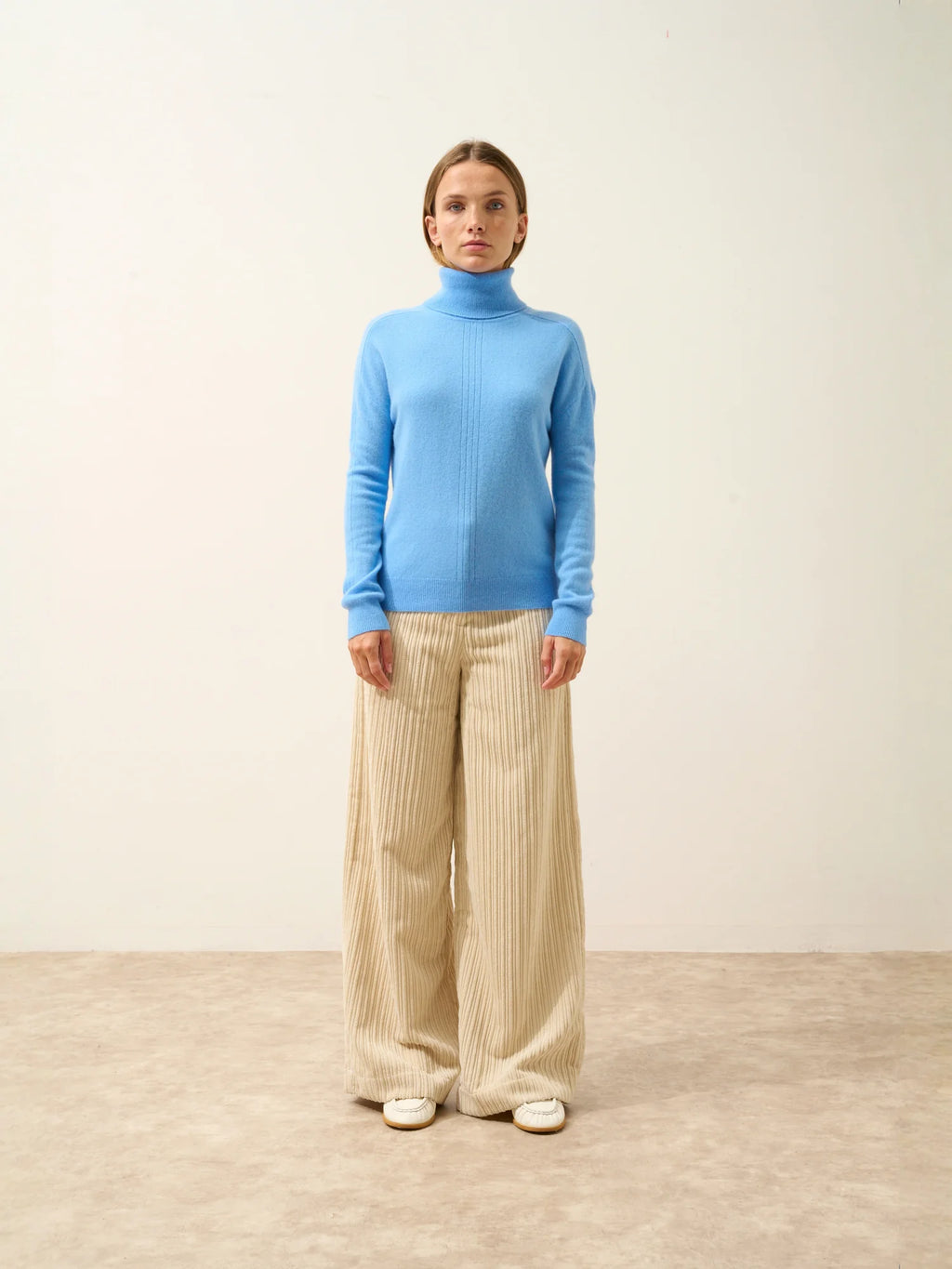 ORIANNE pullover rollkragen blau bébé