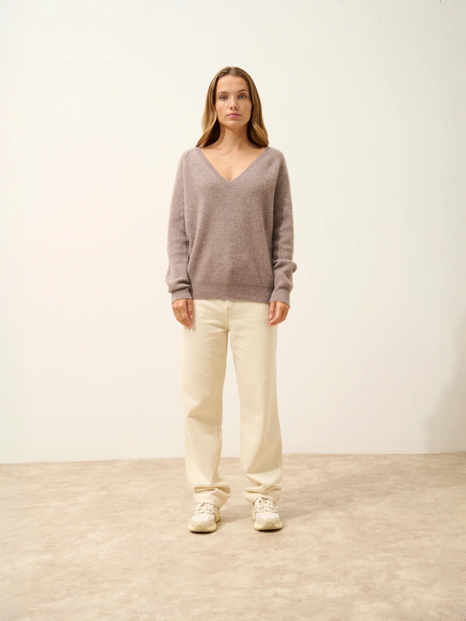 ARISTA pullover v-ausschnitt caribou meliert