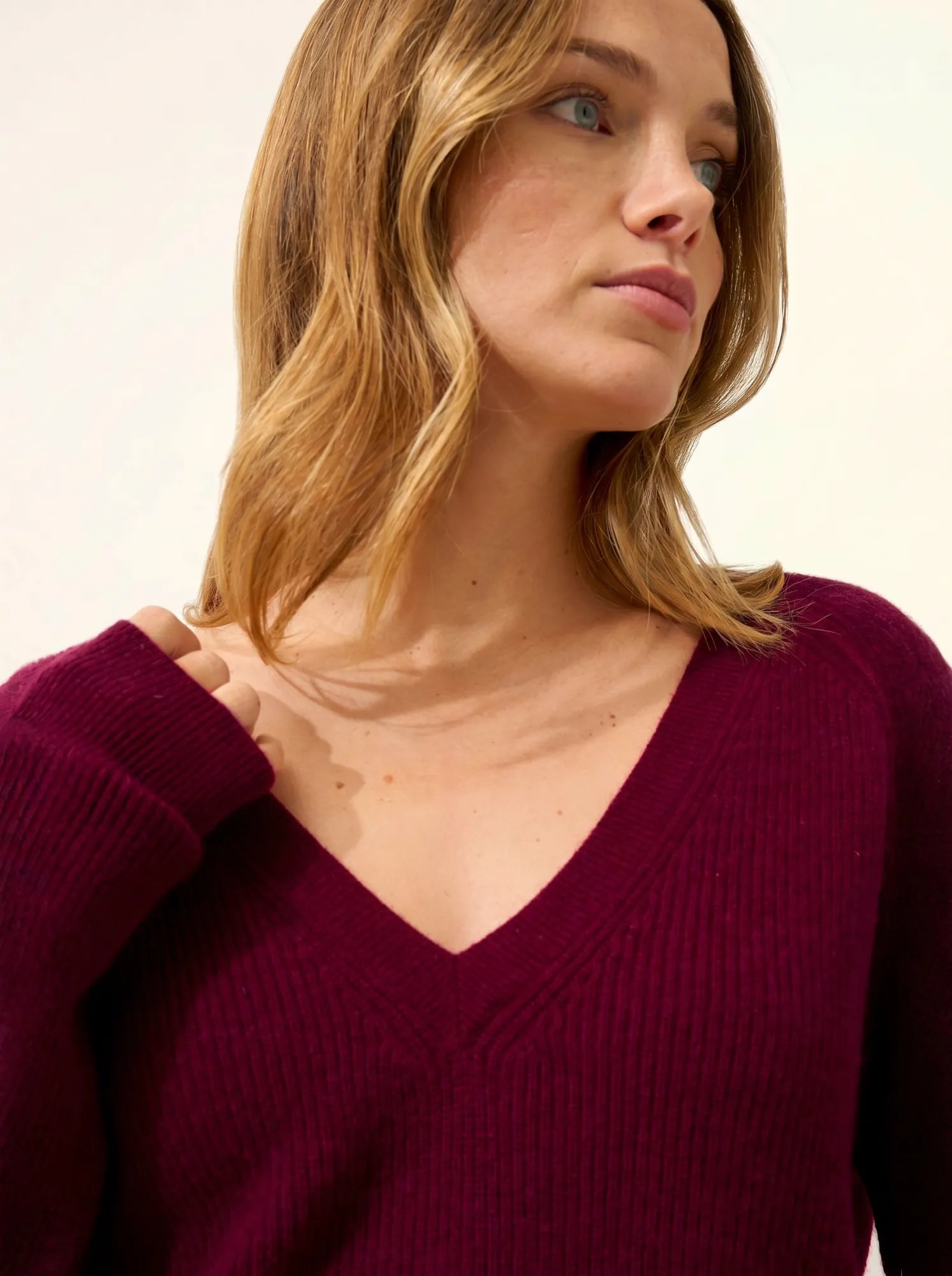 ARISTA pullover v-ausschnitt bordeaux