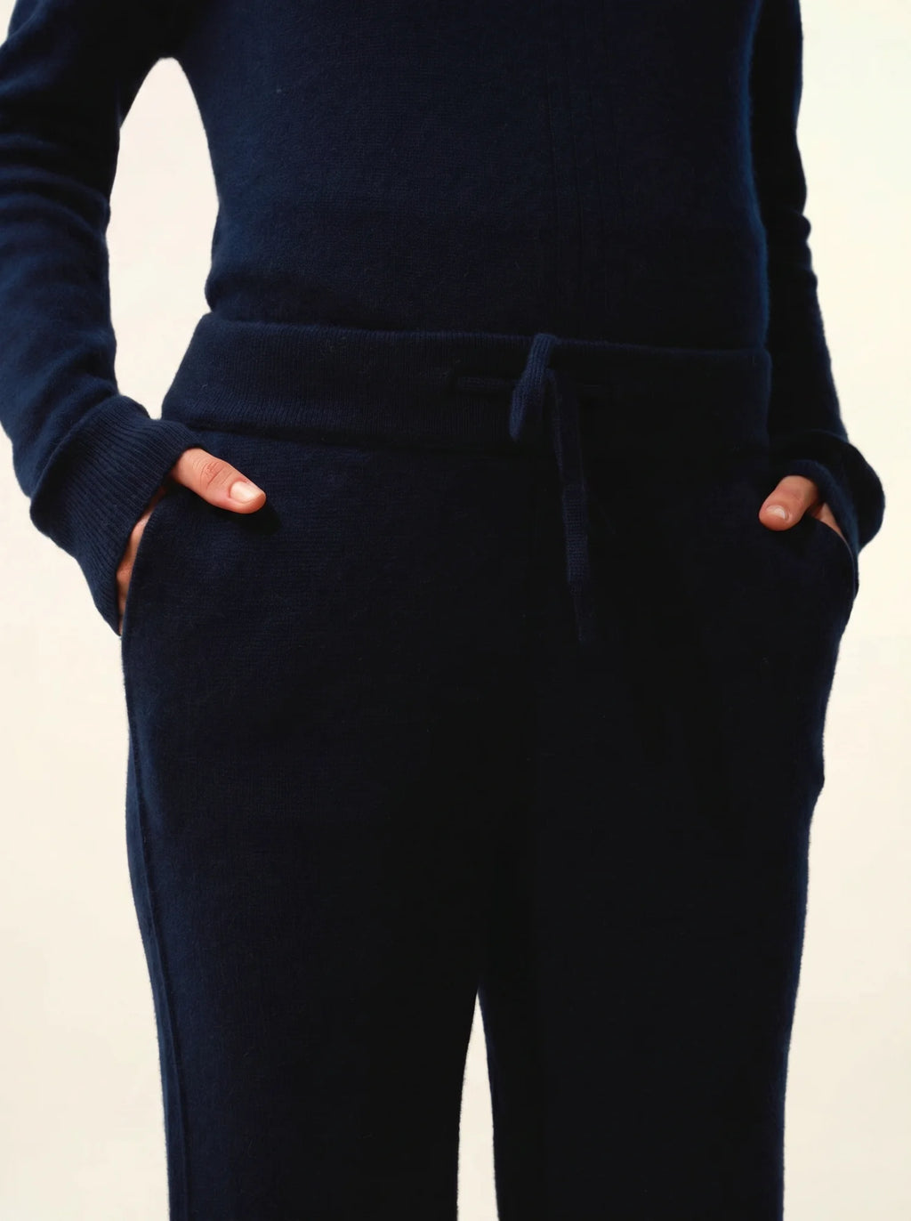 KIRAUNA jogginghose 4-fädig marineblau