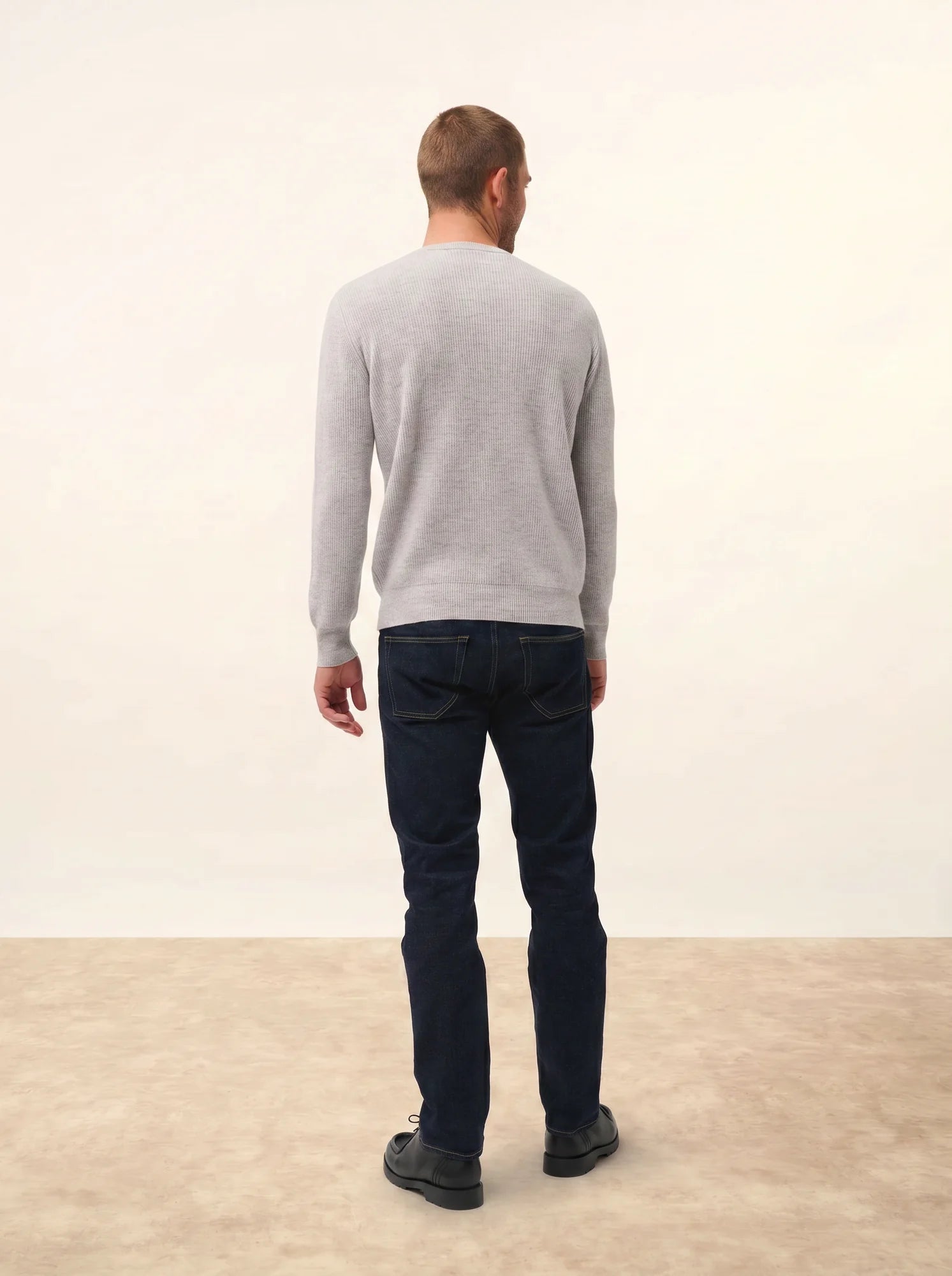 MEVRON pullover v-ausschnitt hellgrau meliert