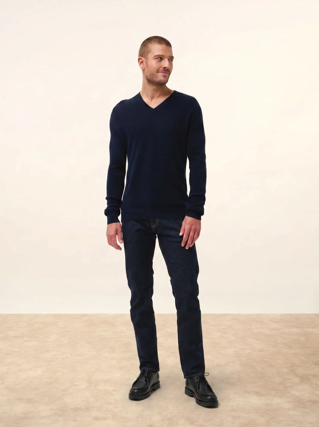 MEVRON pullover v-ausschnitt marineblau