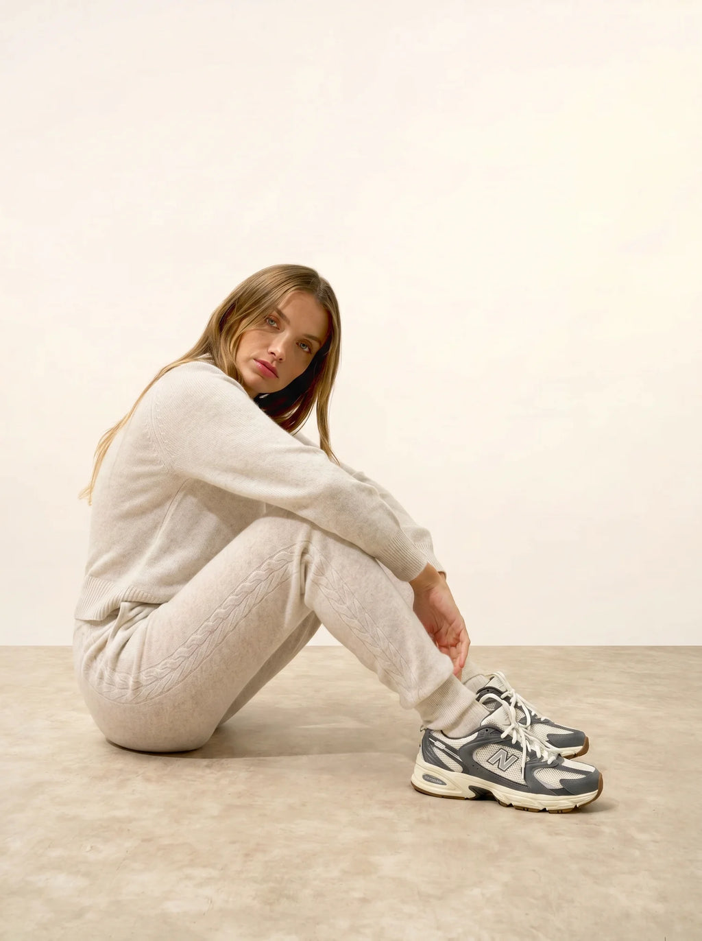 TALIA jogginghose perlgrau meliert