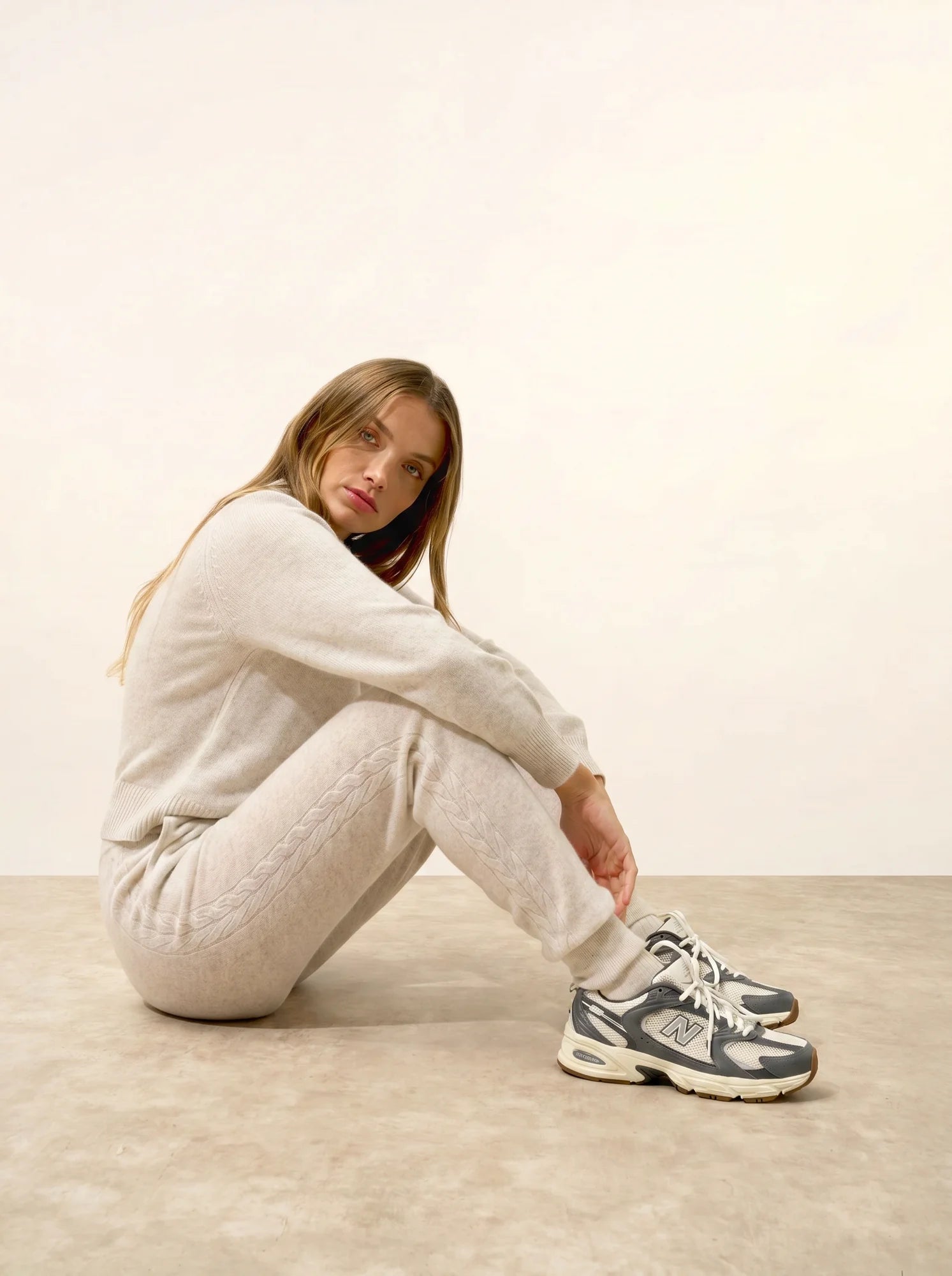 TALIA jogginghose perlgrau meliert