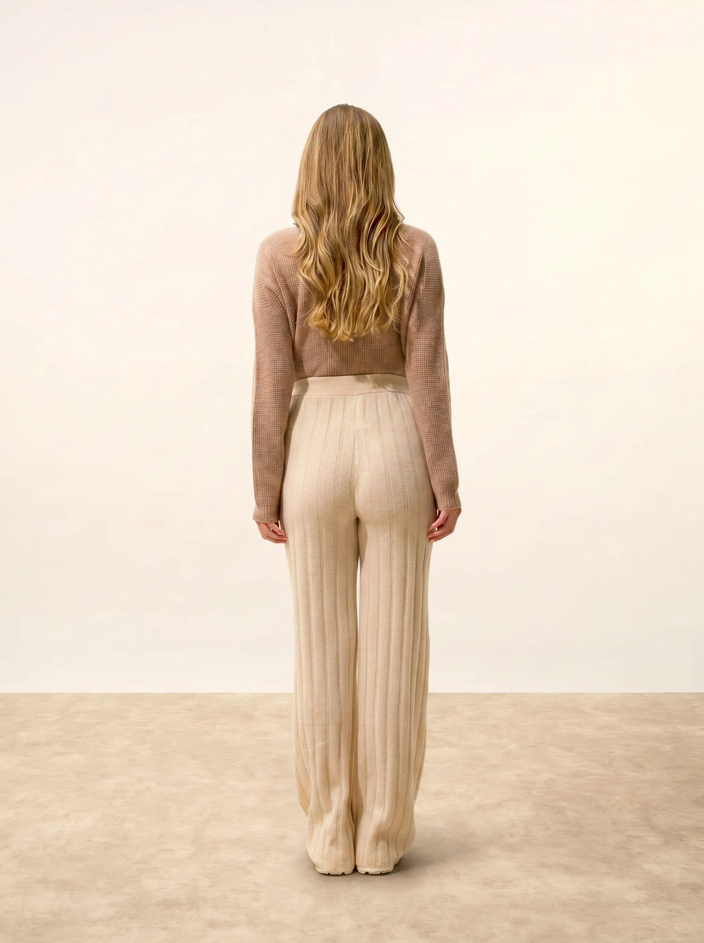 CLARISSA hose évasé sand