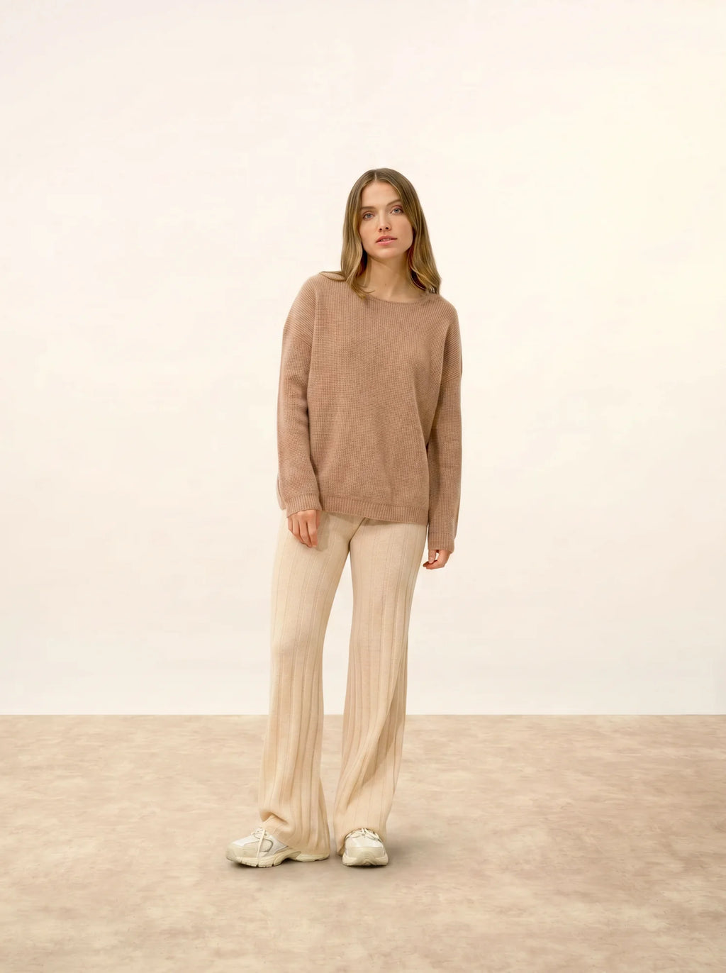 CLARISSA hose évasé sand