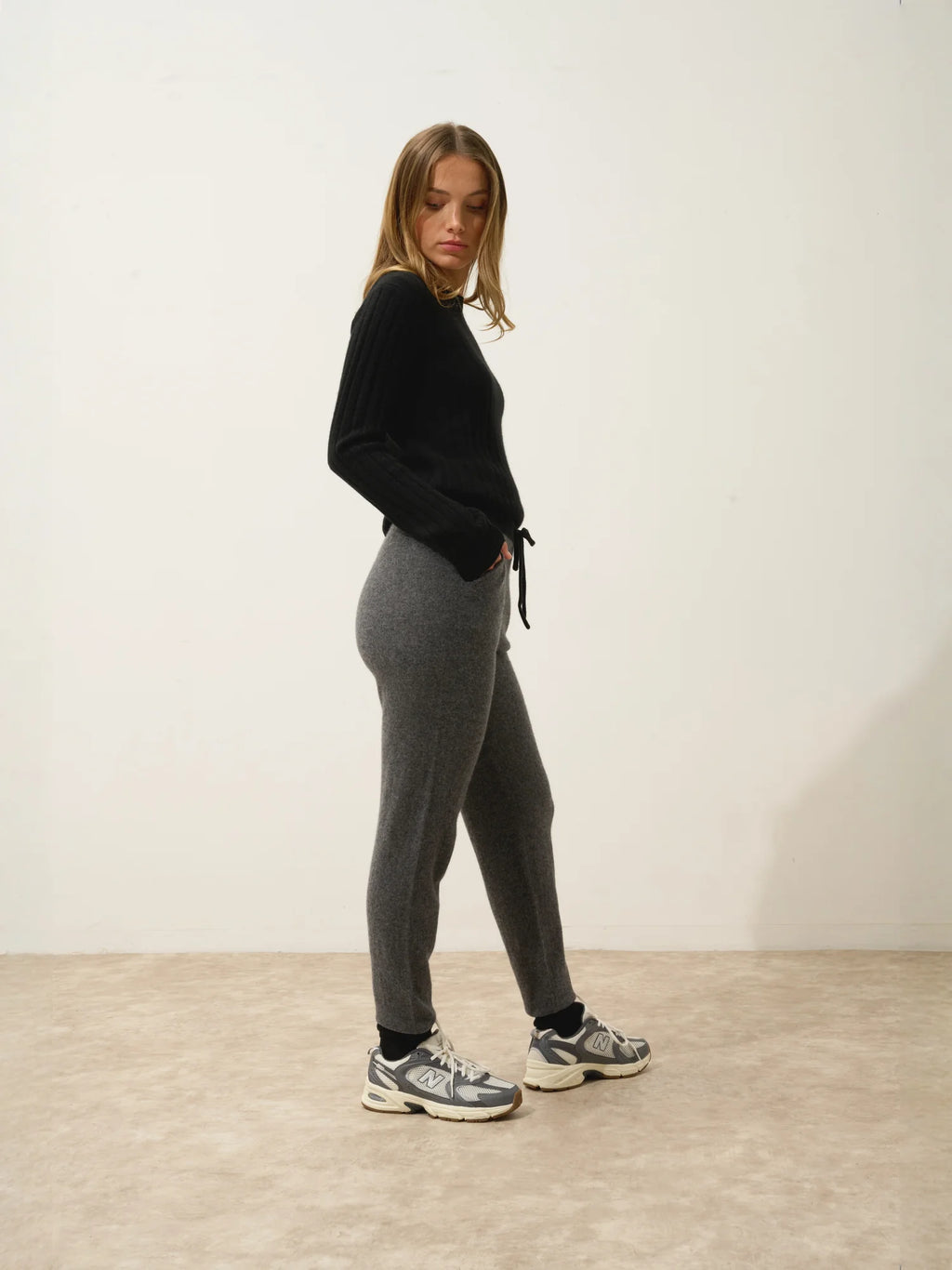 MARCELINE jogginghose anthrazit meliert und schwarz