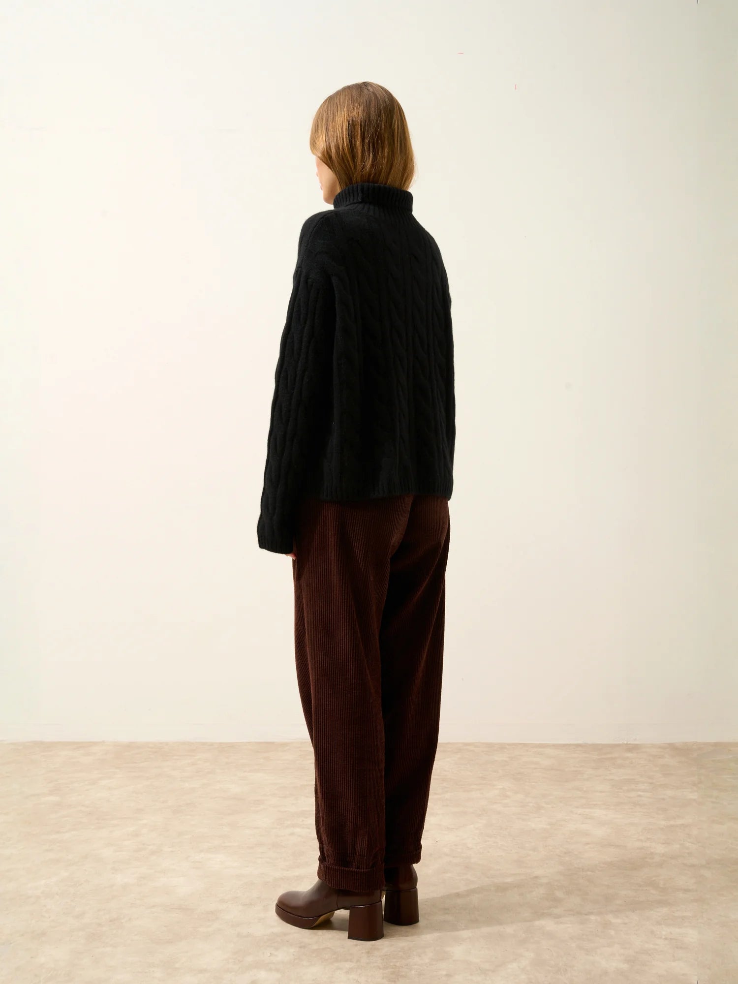 ALESSIA pullover rollkragen 6-fädig schwarz