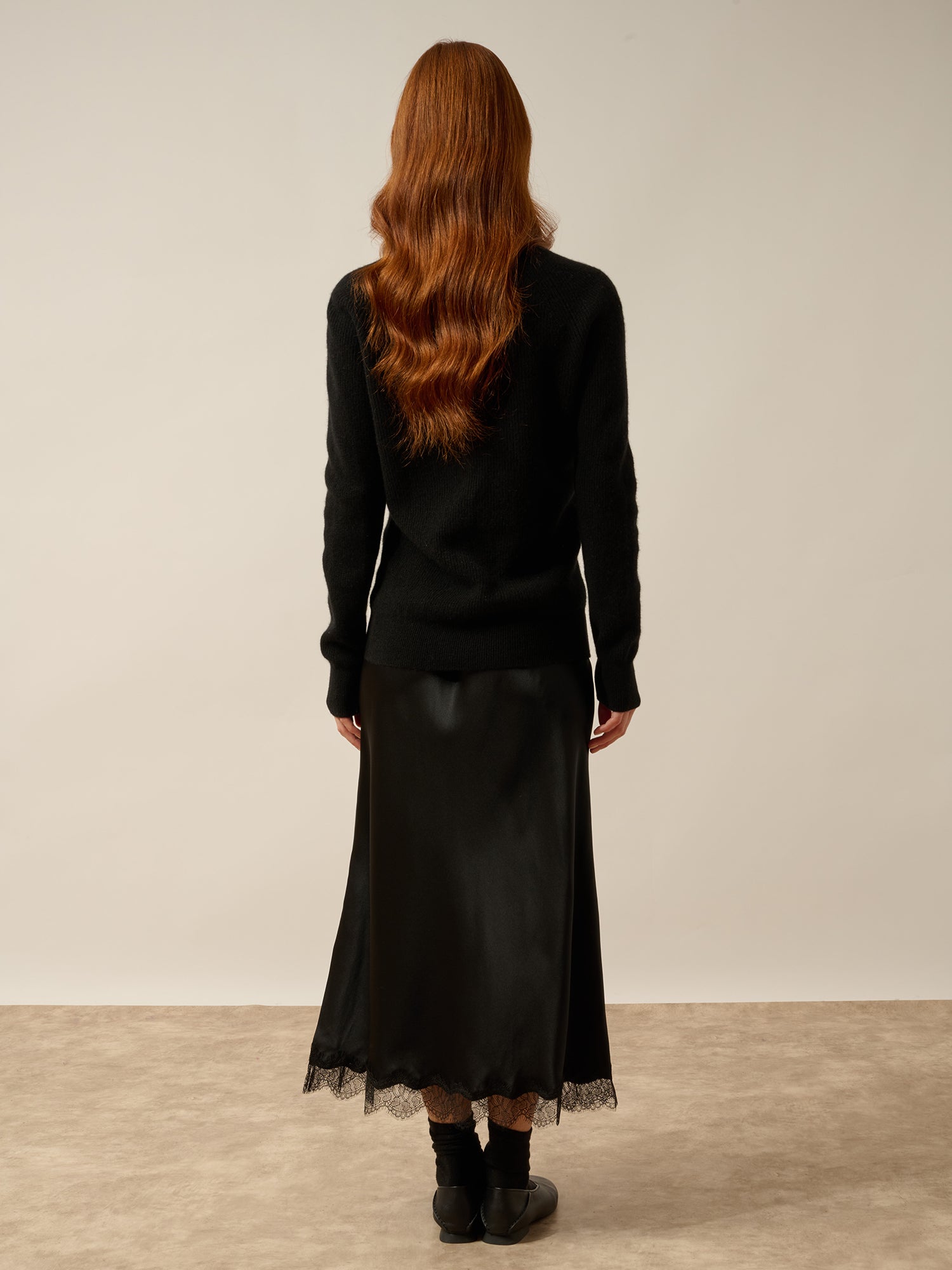 ISALUNE pull col v noir