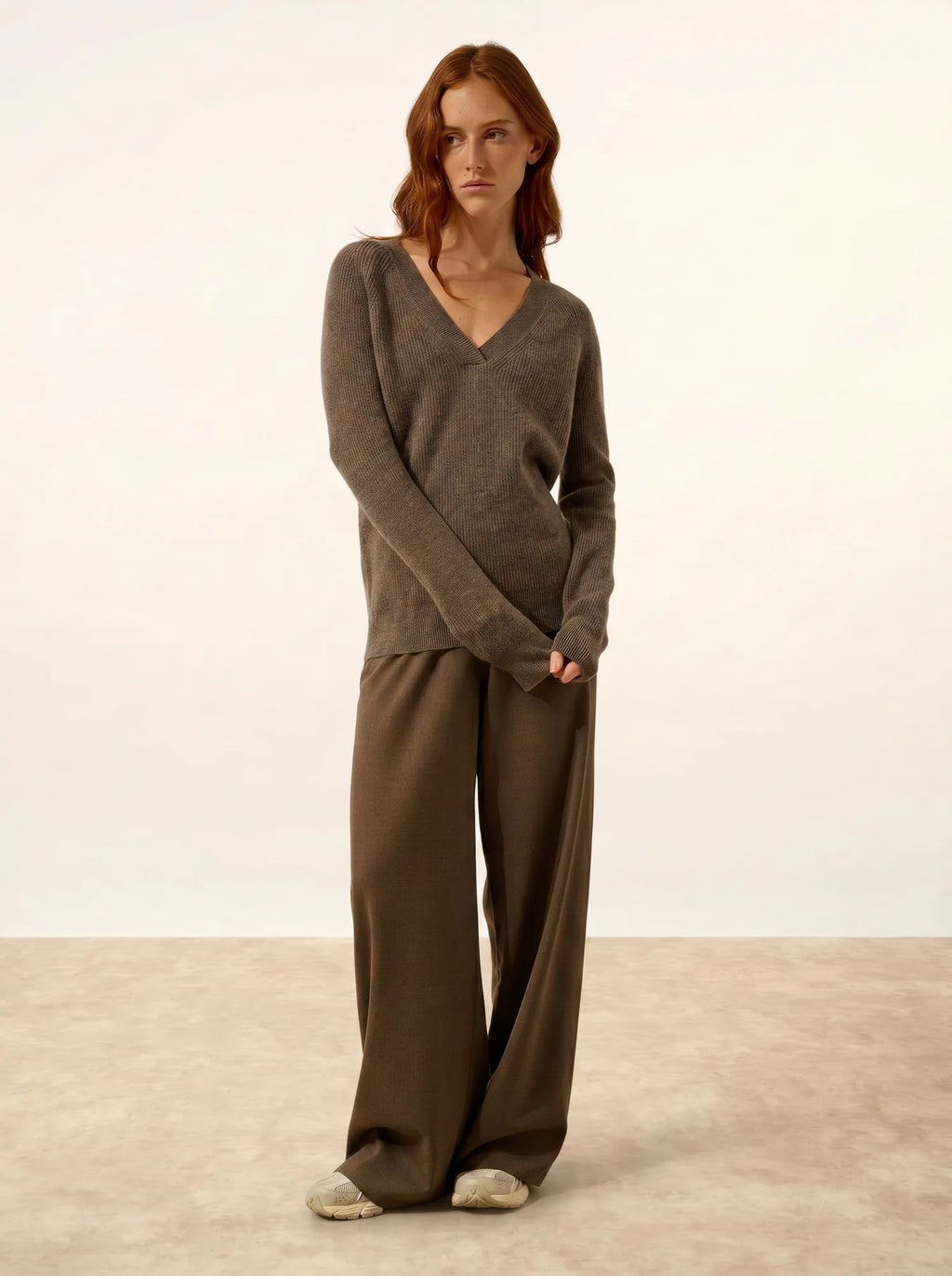 ISALUNE pullover v-ausschnitt taupe meliert