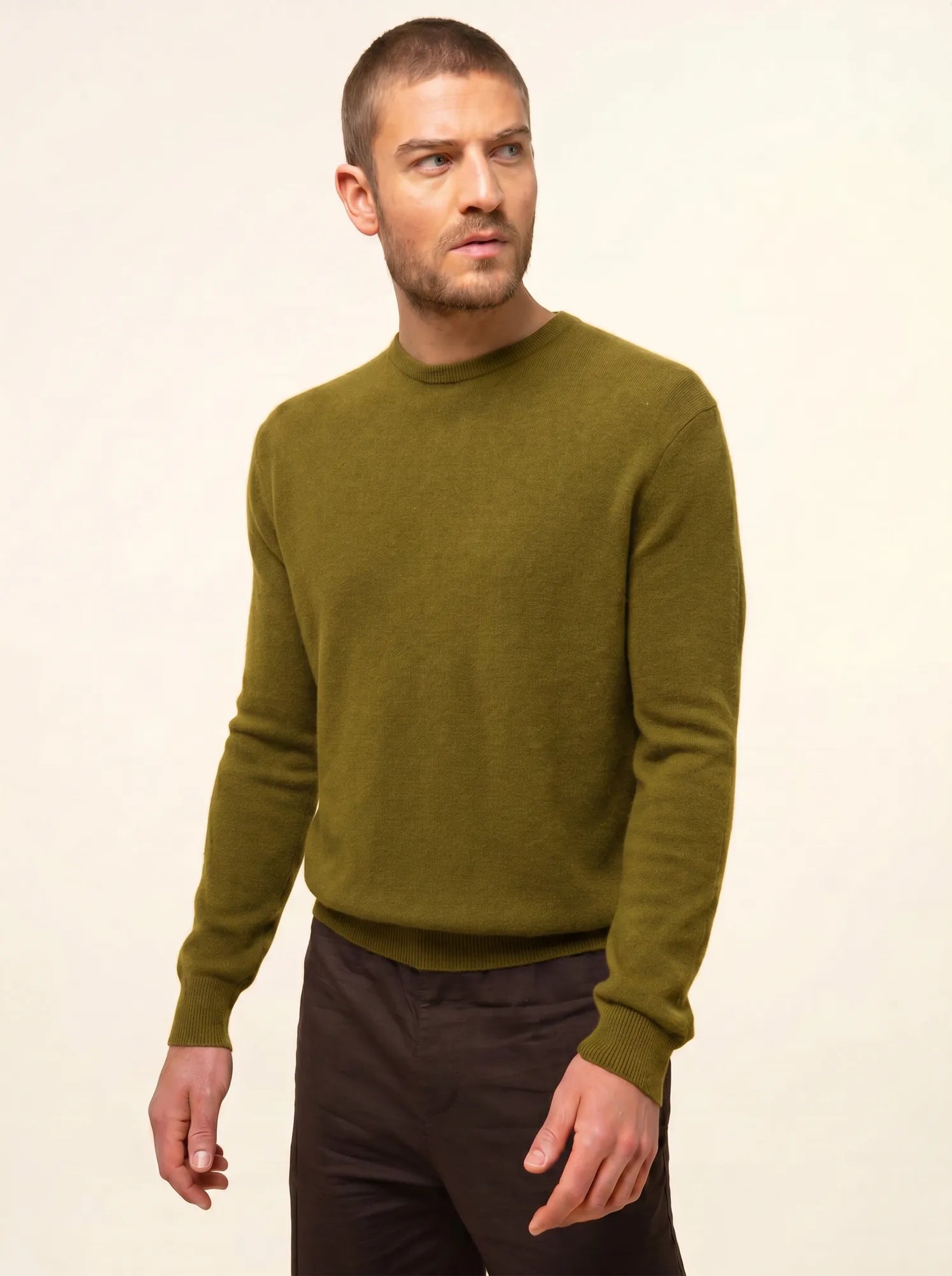 HOWARD pullover rundhalsausschnitt bronze