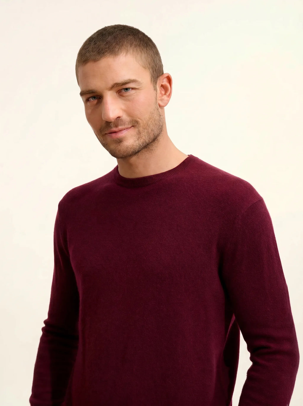 HOWARD pullover rundhalsausschnitt mûre