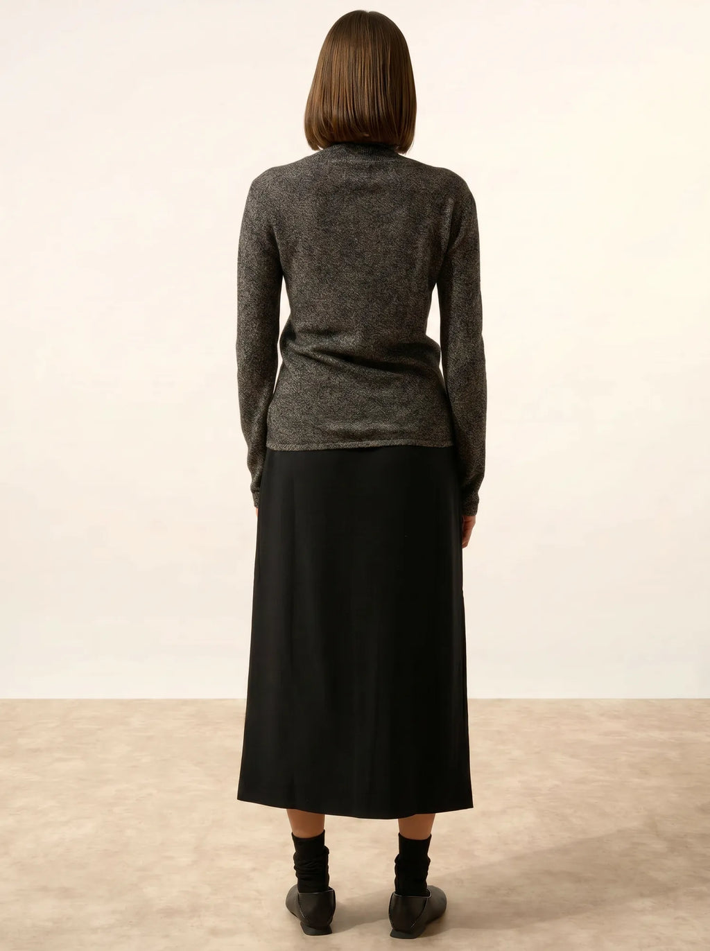AVA pullover rollkragen schwarz und weiß