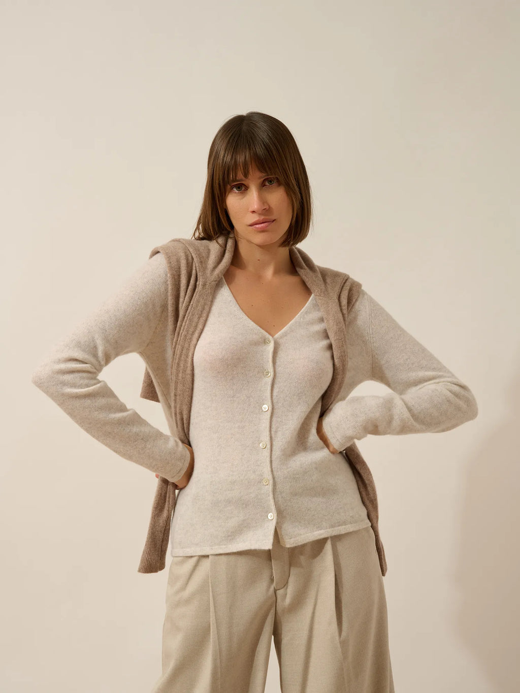 NORMA strickjacke v-ausschnitt perlgrau meliert