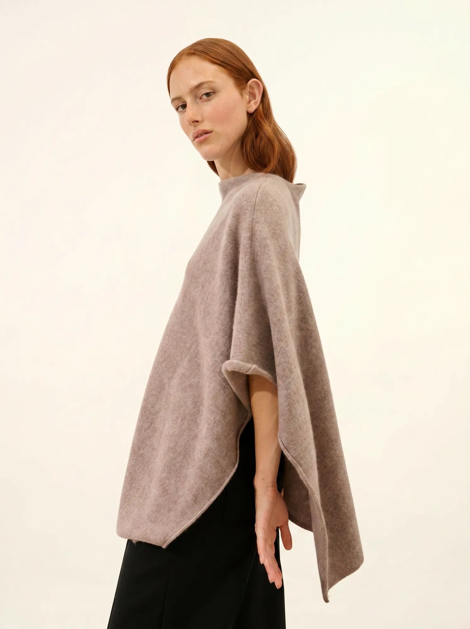 SALLY poncho 4-fädig caribou meliert