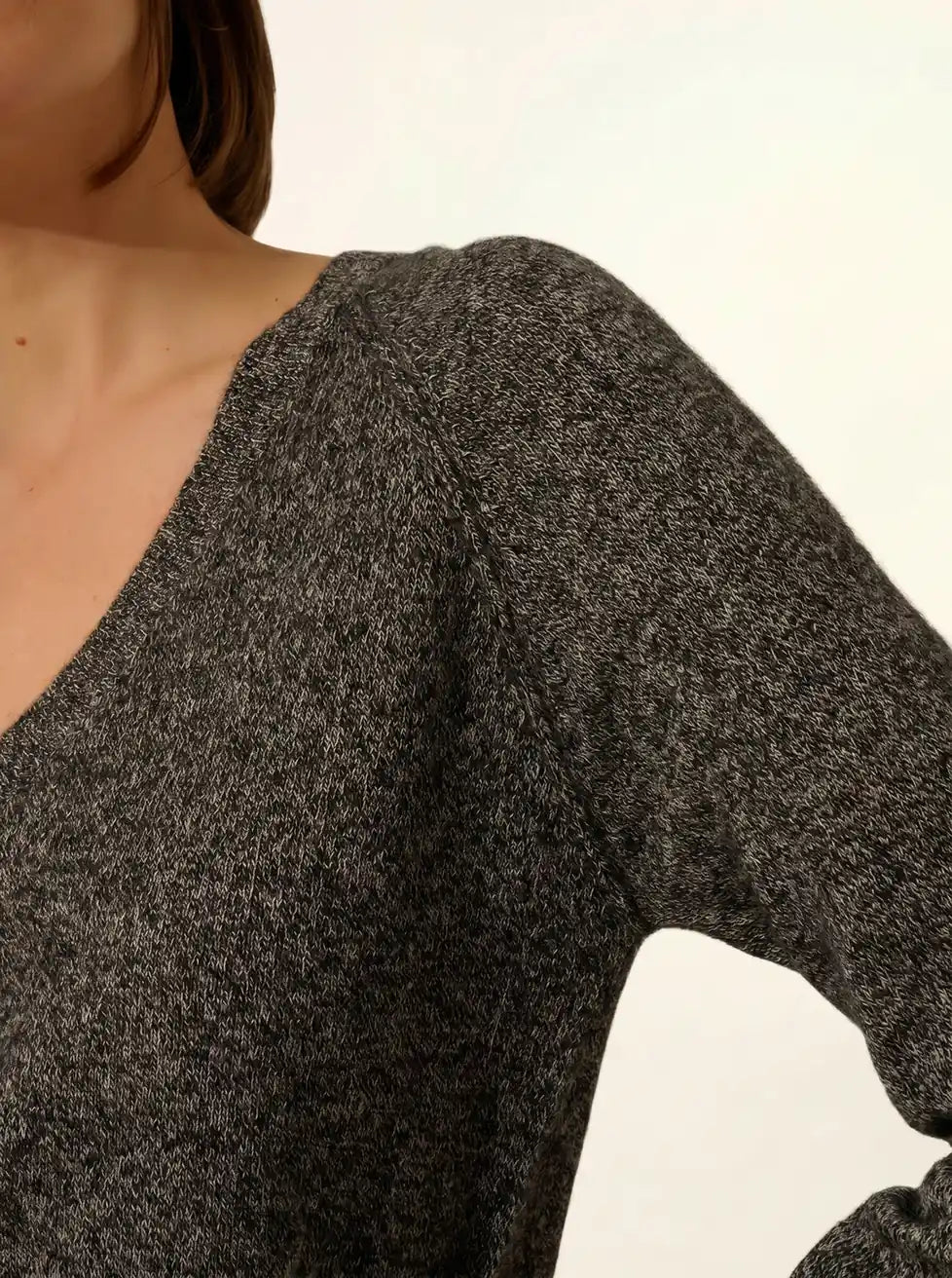 PHOEBE pullover v-ausschnitt schwarz und weiß