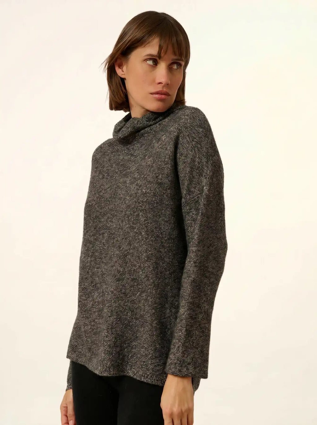 BLANTYRE pullover rollkragen schwarz und weiß