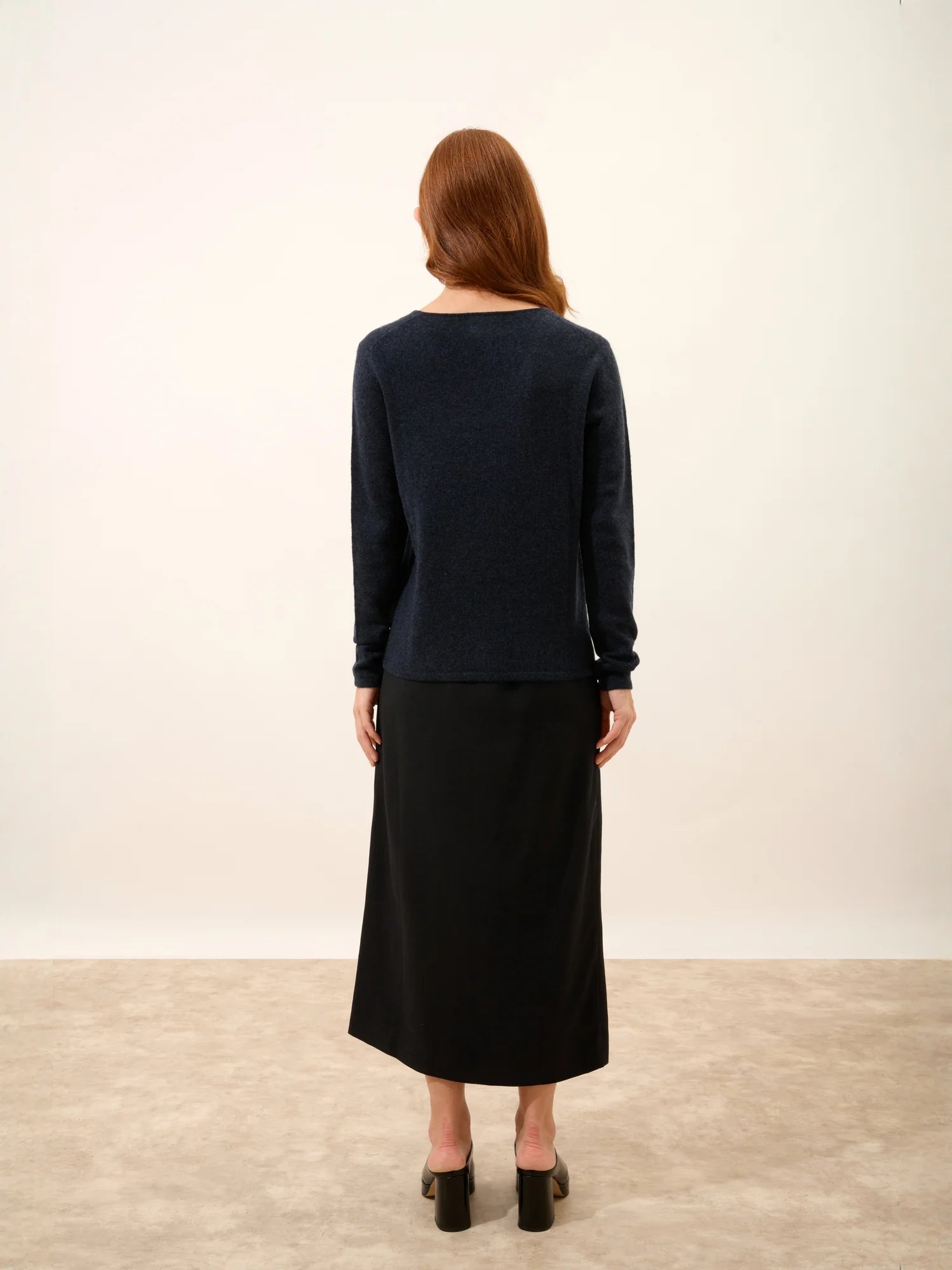 JOAN pullover v-ausschnitt caviar