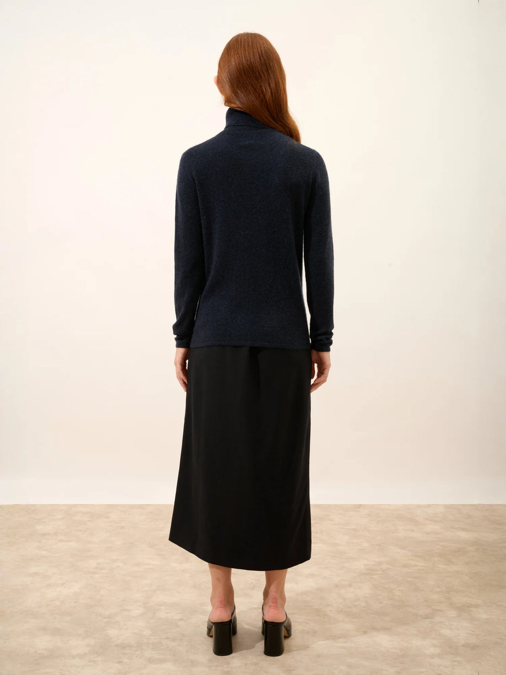 AVA pullover rollkragen caviar