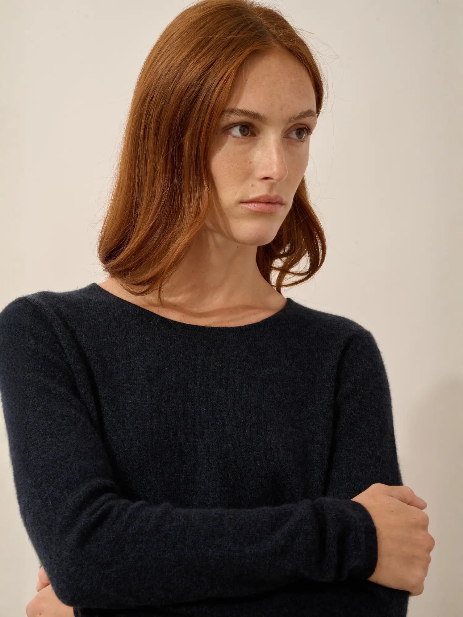 VIVIAN pullover rundhalsausschnitt caviar