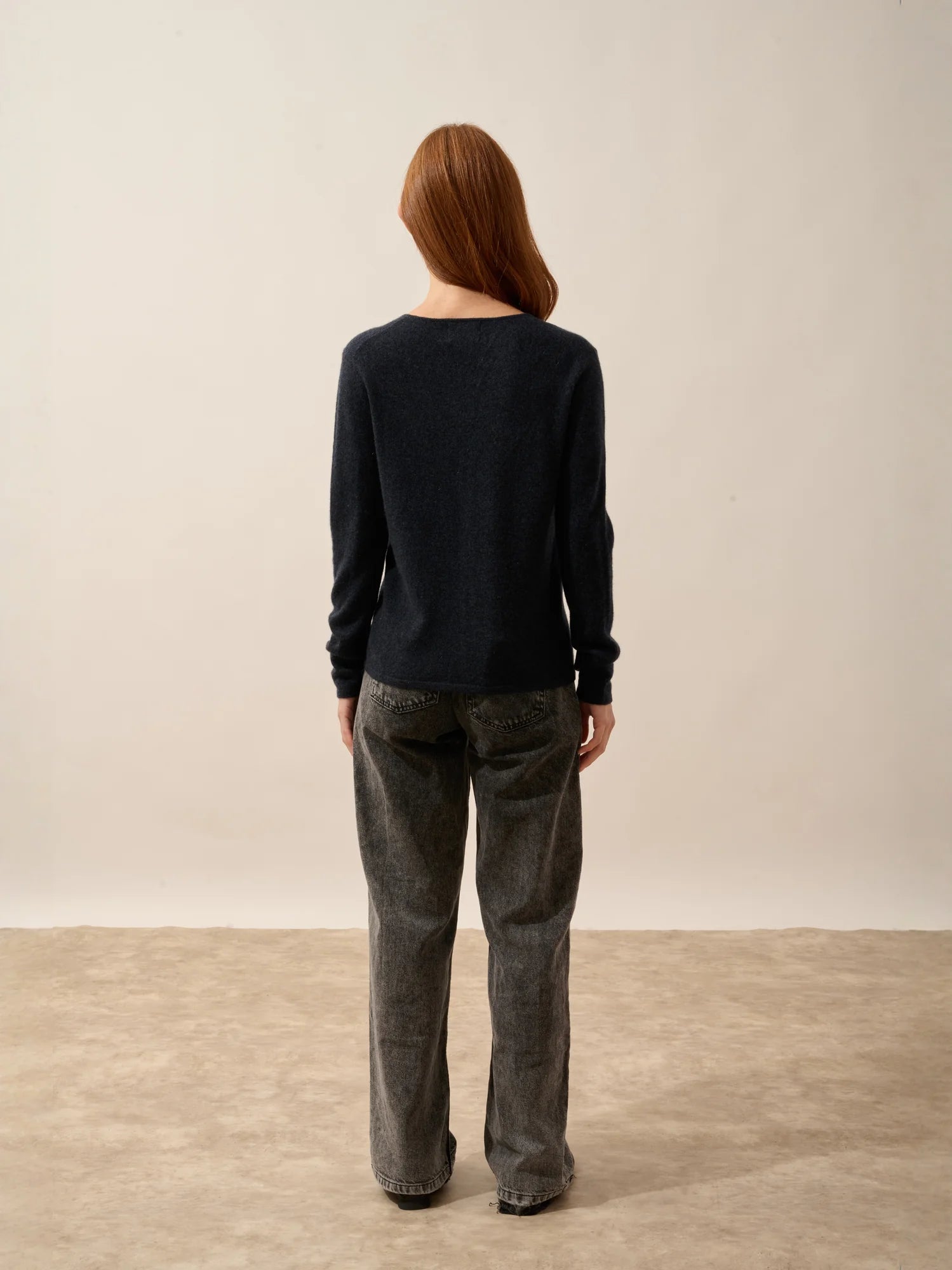 NORMA strickjacke v-ausschnitt caviar