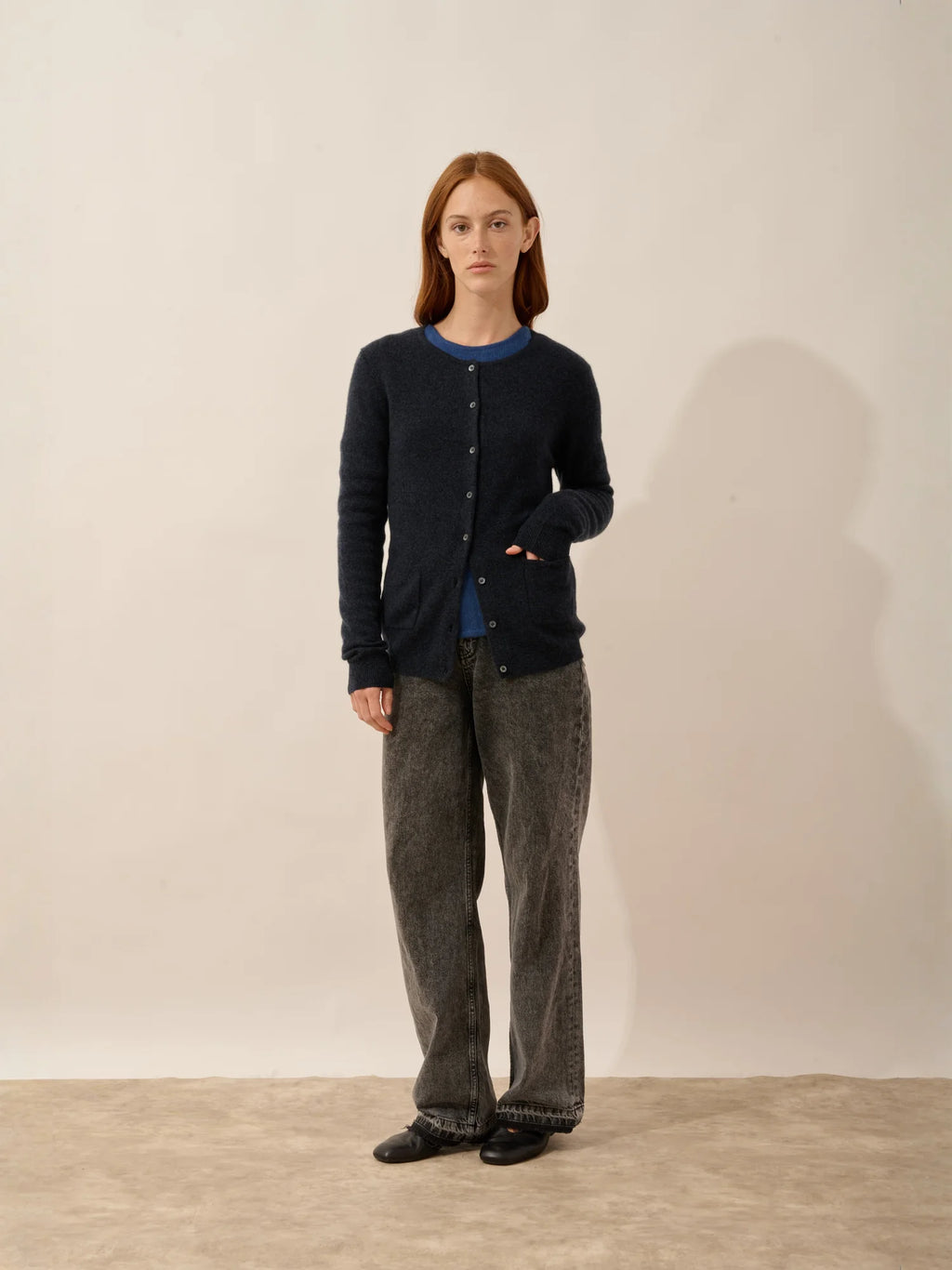 KATHARINE strickjacke rundhalsausschnitt caviar