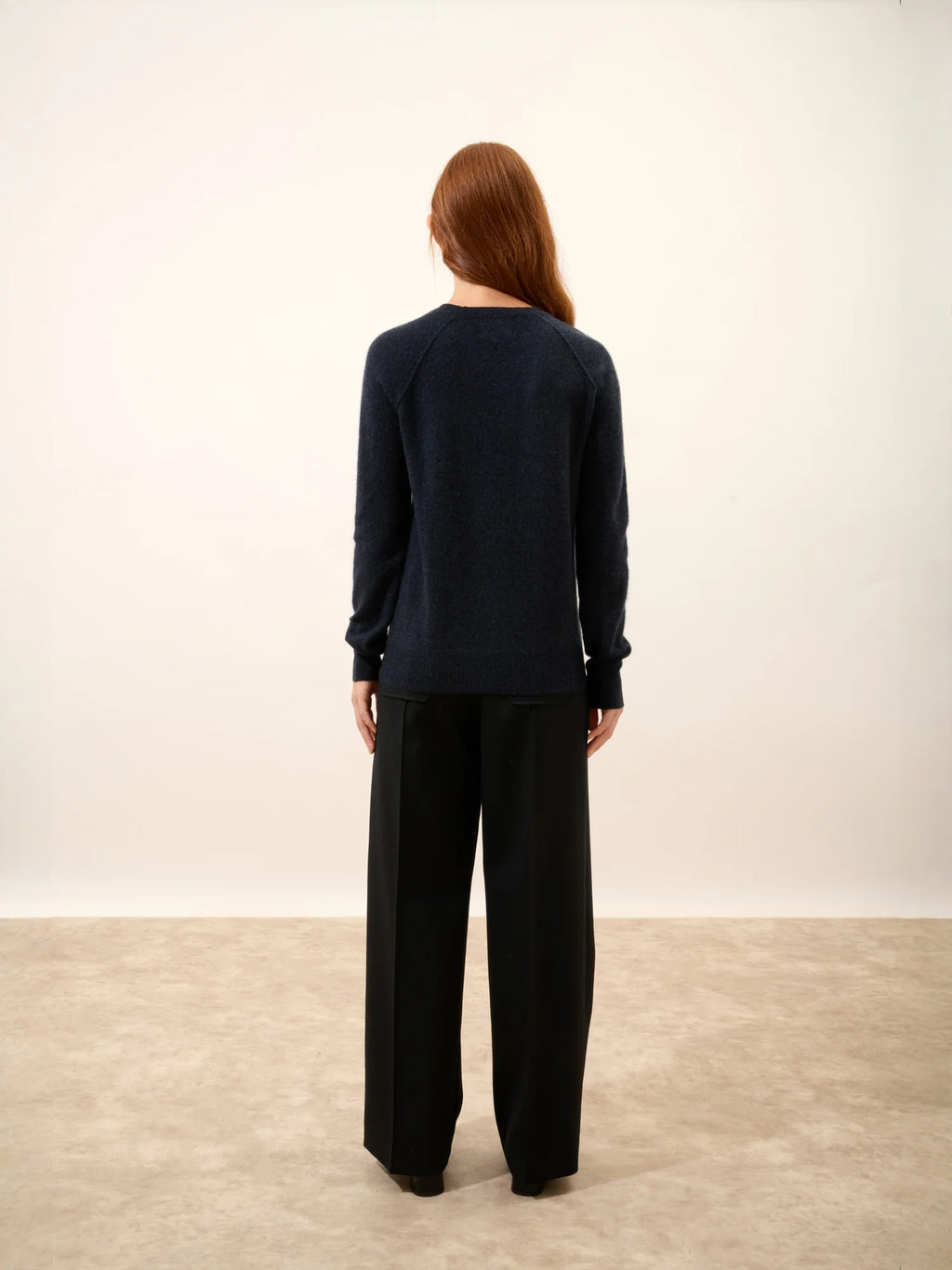 HELEN pullover rundhalsausschnitt caviar