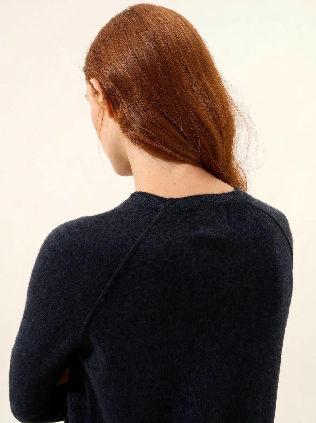 HELEN pullover rundhalsausschnitt caviar