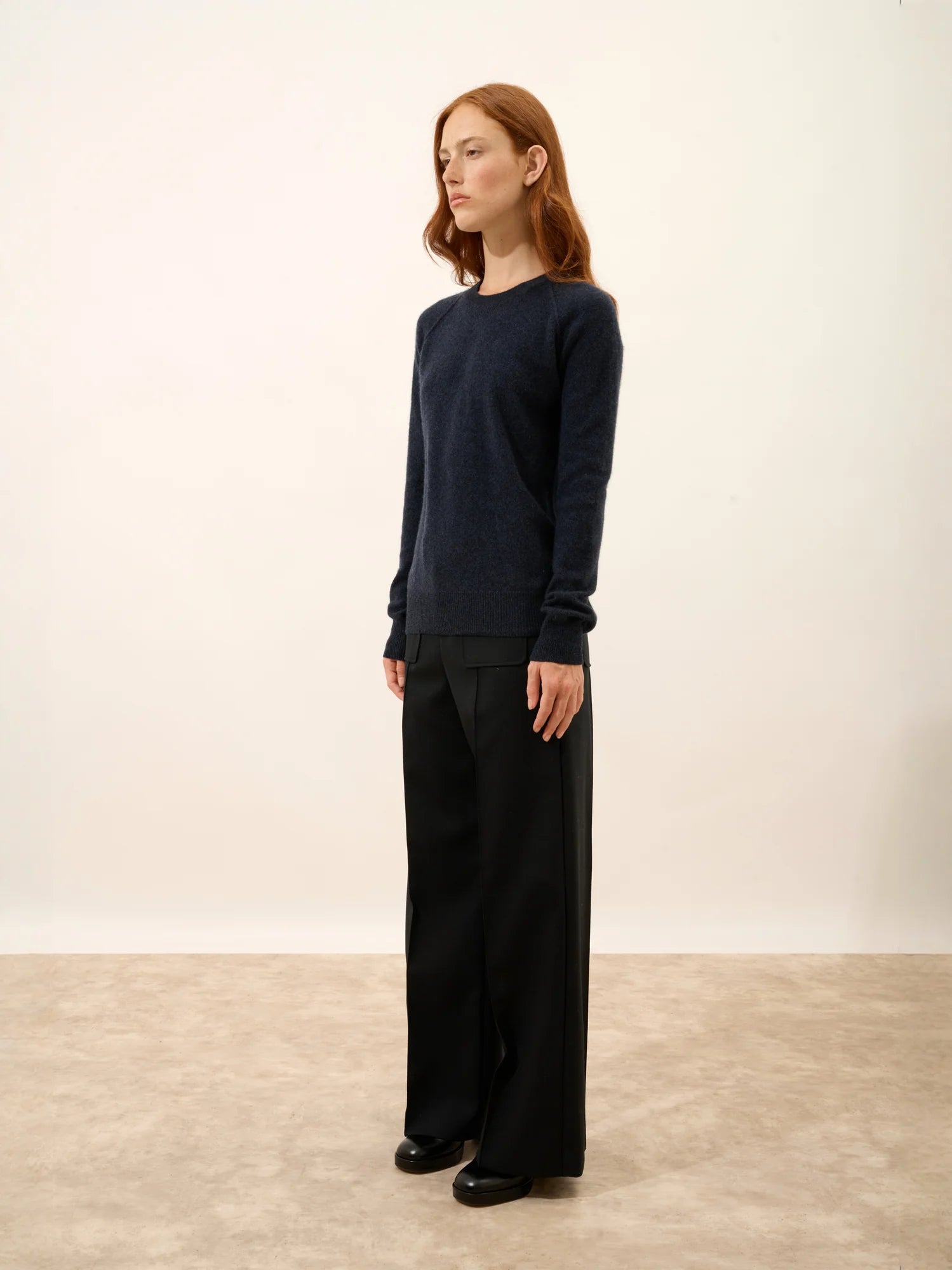 HELEN pullover rundhalsausschnitt caviar