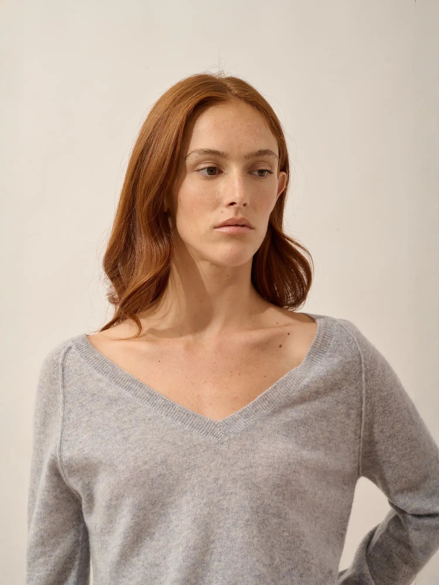 PHOEBE pullover v-ausschnitt horizon meliert