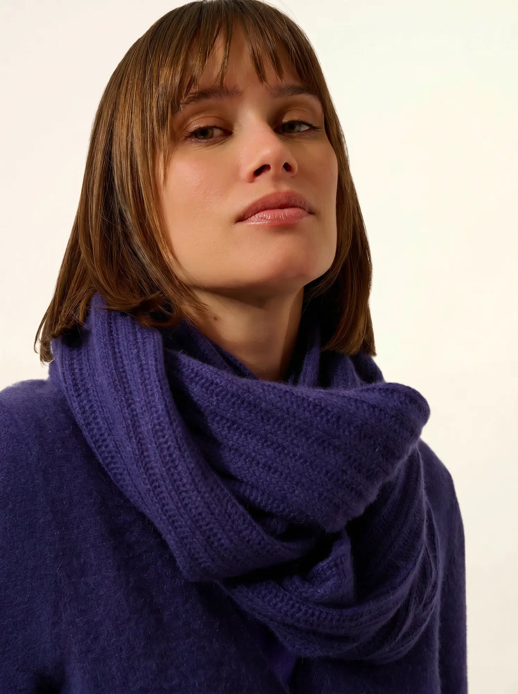 HUTTON halswärmer 4-fädig violett