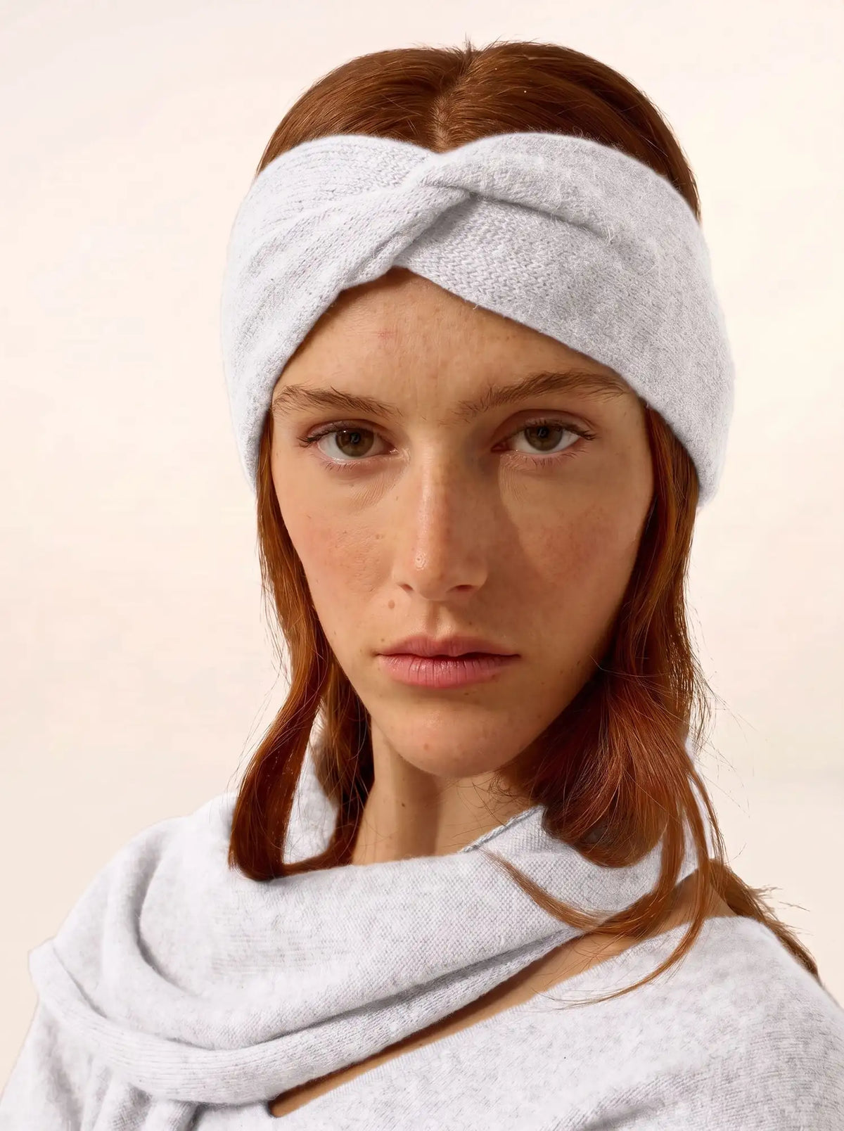 NAMAD Headband 4 Ply Heather White