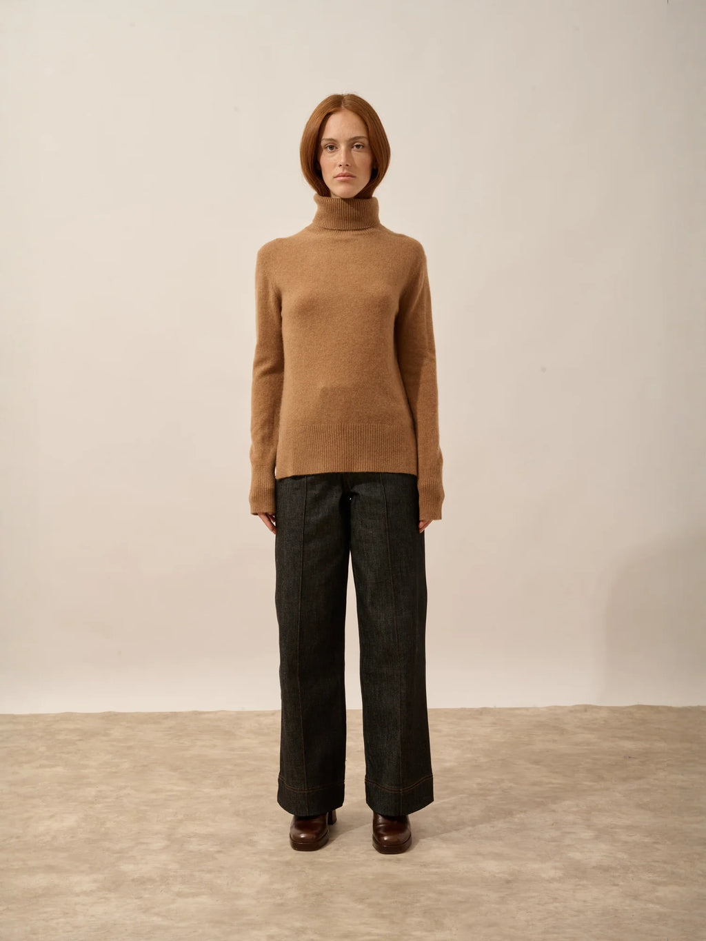 LEXIE pull col roulé noisette
