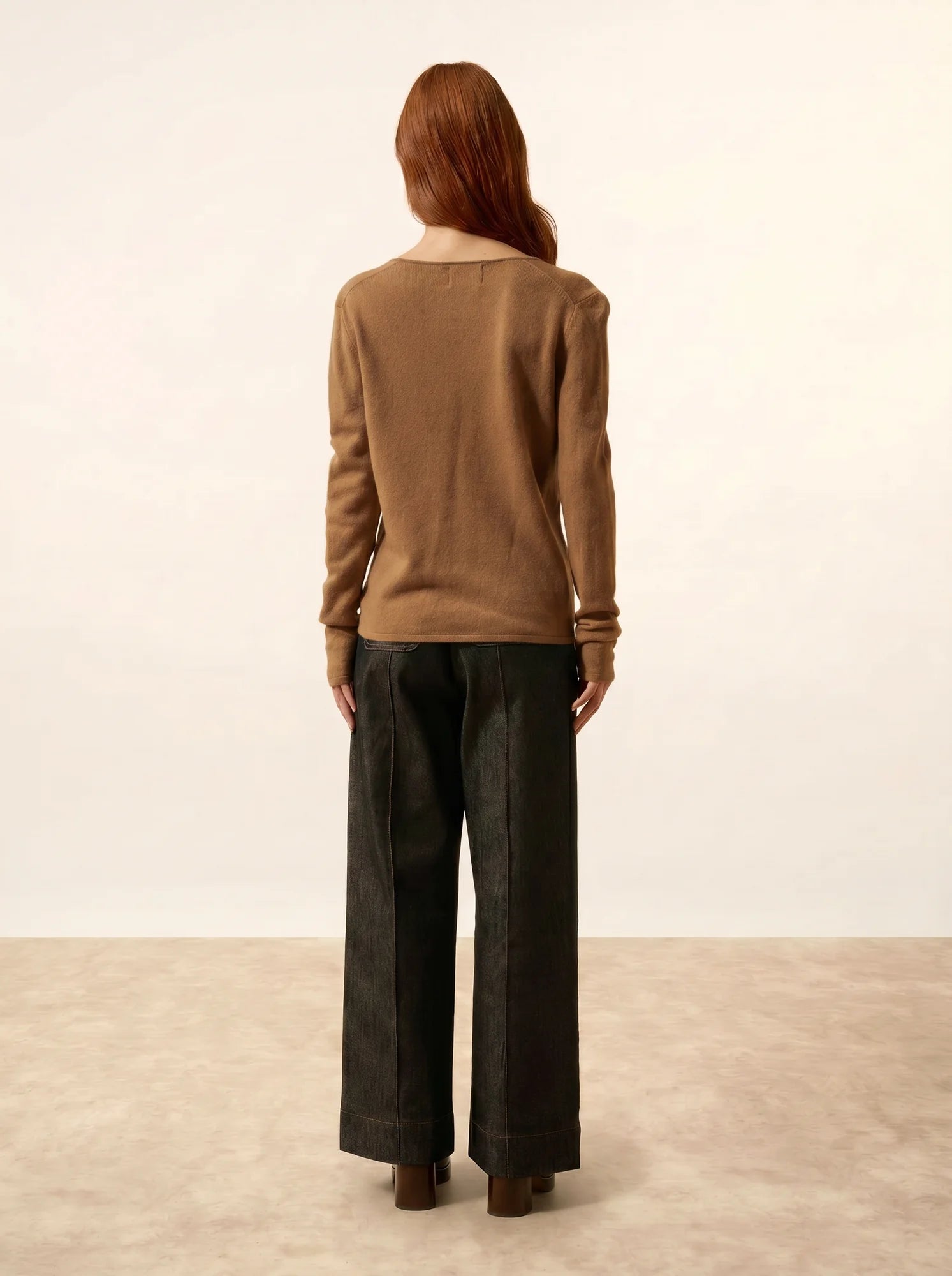 NORMA strickjacke v-ausschnitt haselnuss