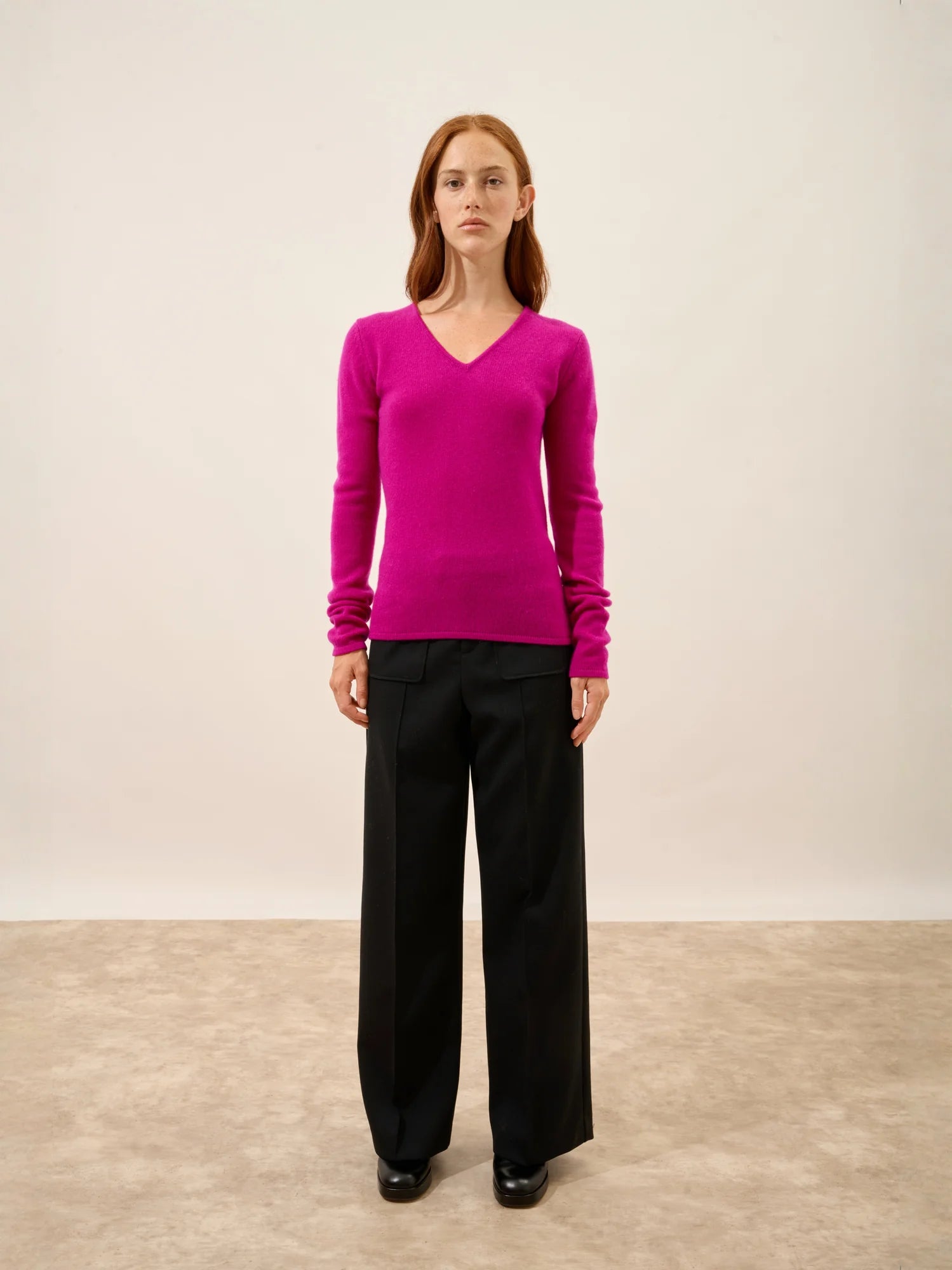 ABBY pullover v-ausschnitt 4-fädig violine