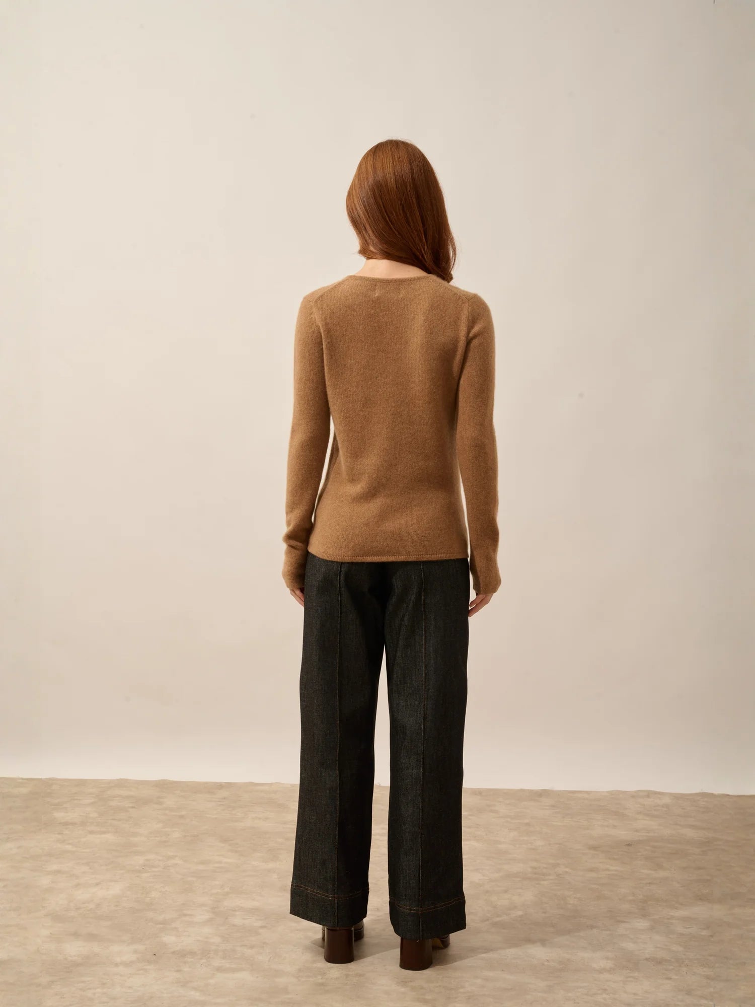 ABBY pullover v-ausschnitt 4-fädig noisette