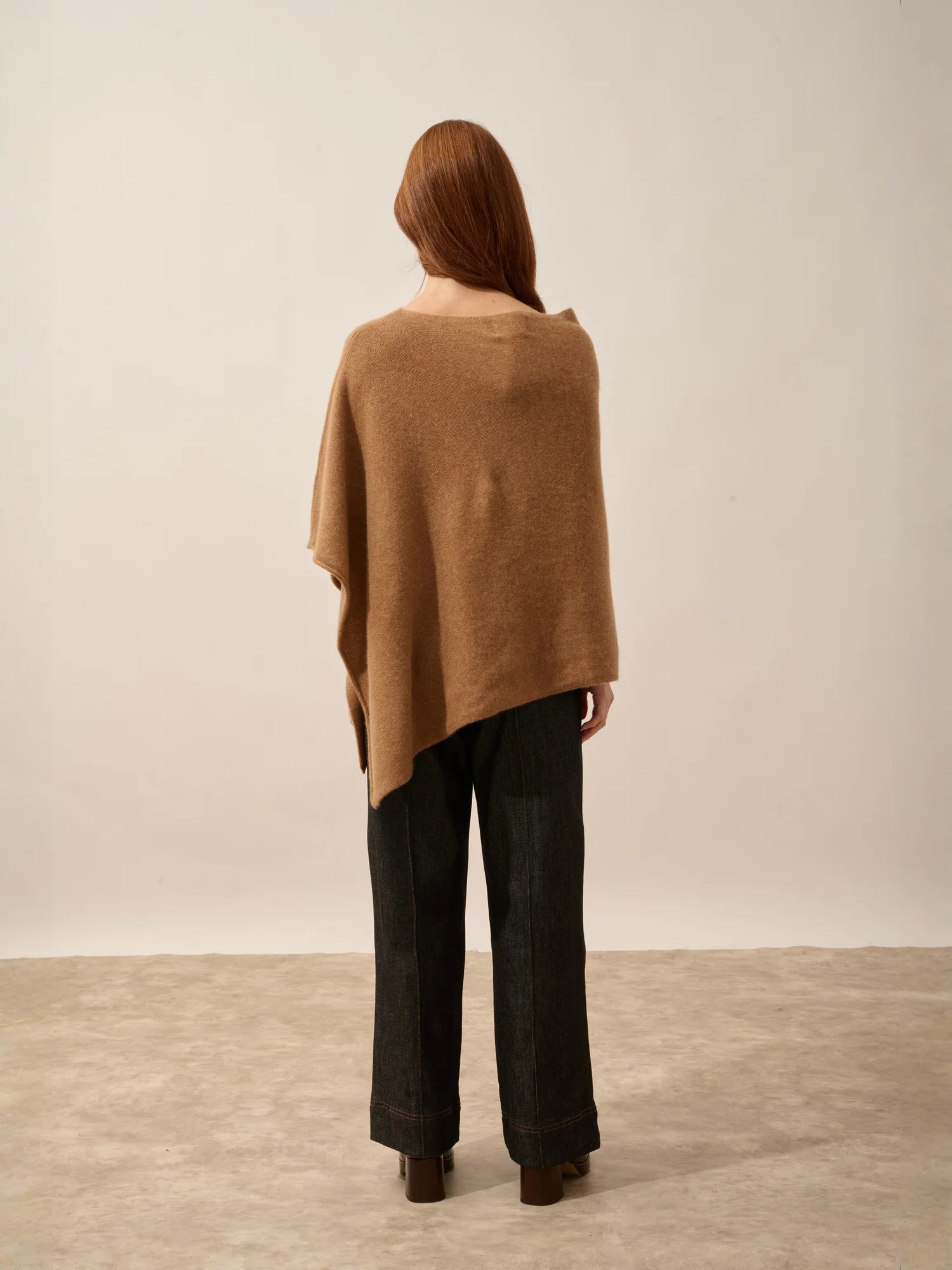 SALLY poncho 4-fädig noisette