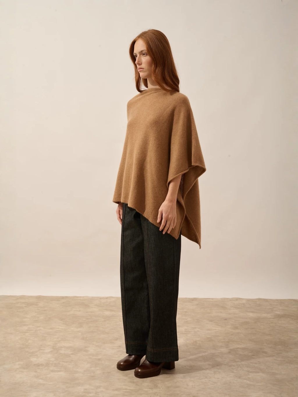 SALLY poncho 4-fädig noisette